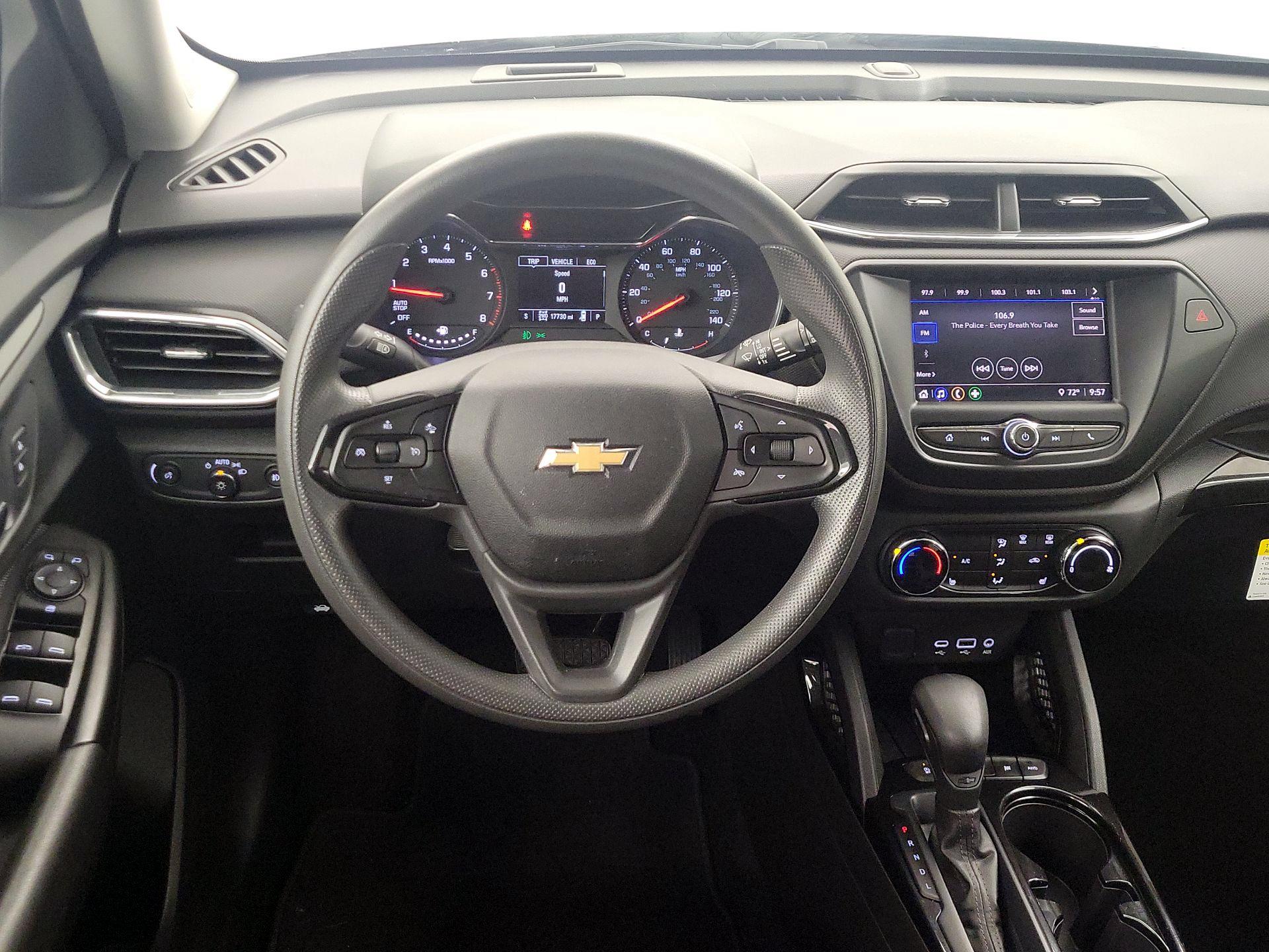 Thumbnail: 2021 Chevrolet TrailBlazer - 10