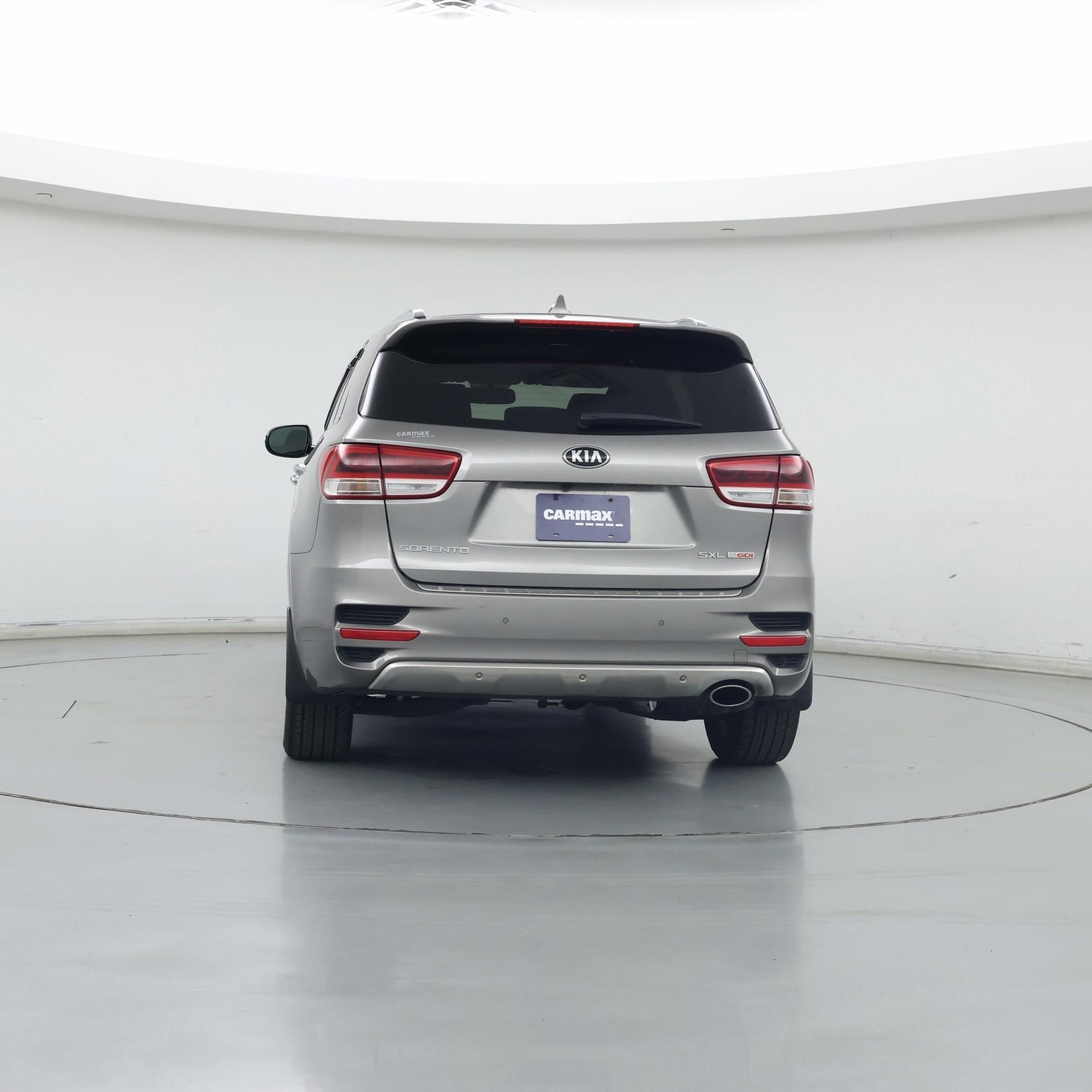 Thumbnail: 2016 Kia Sorento - 6