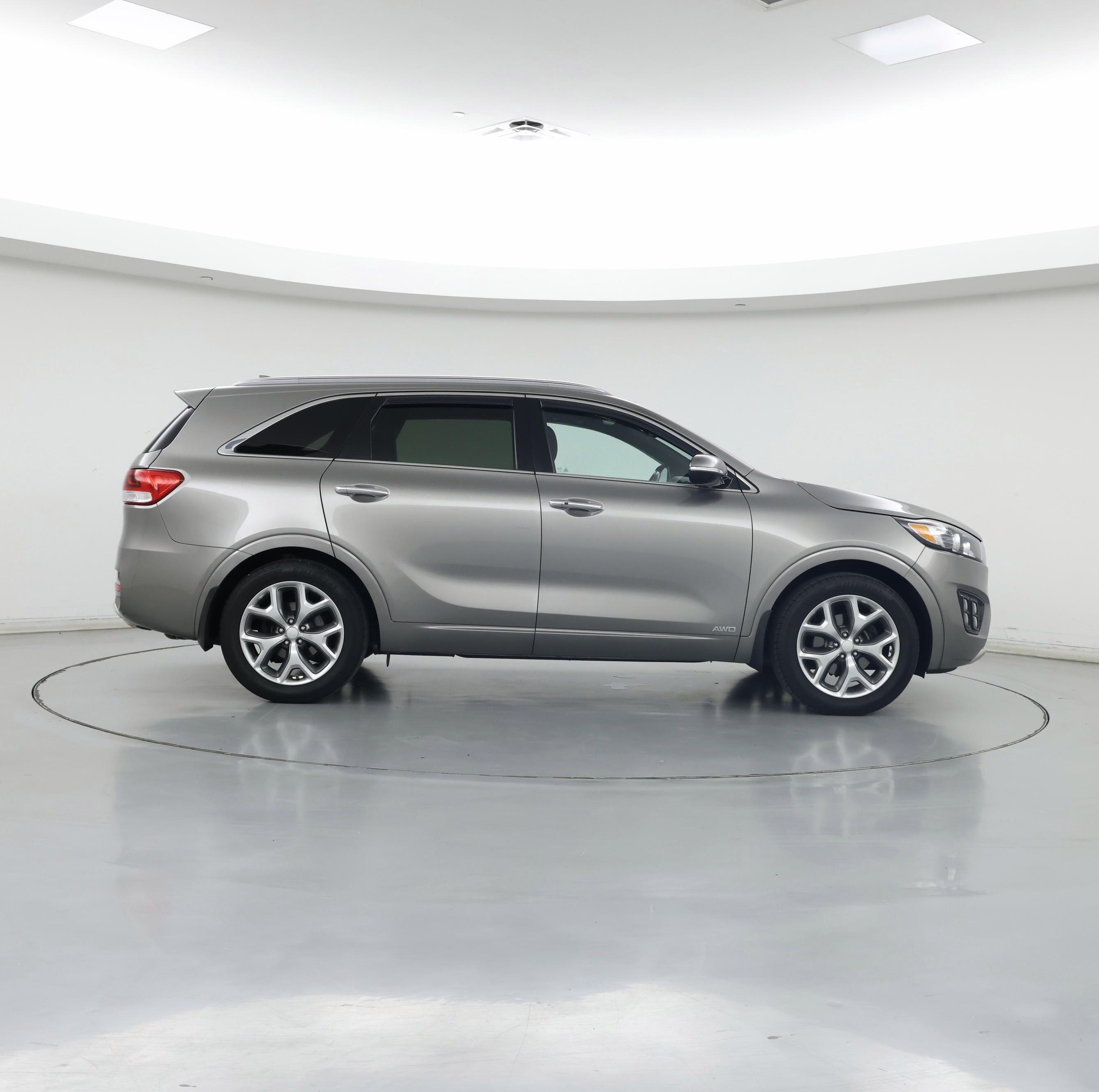 Thumbnail: 2016 Kia Sorento - 7