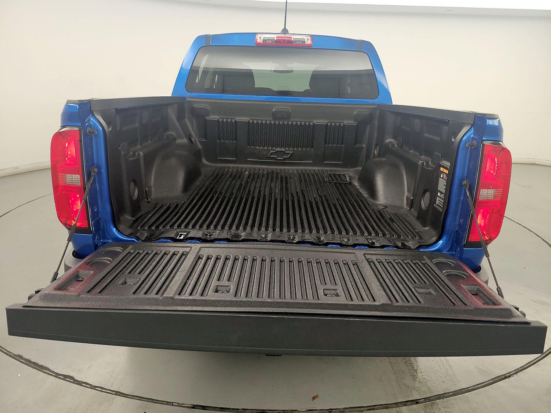 Thumbnail: 2021 Chevrolet Colorado - 20