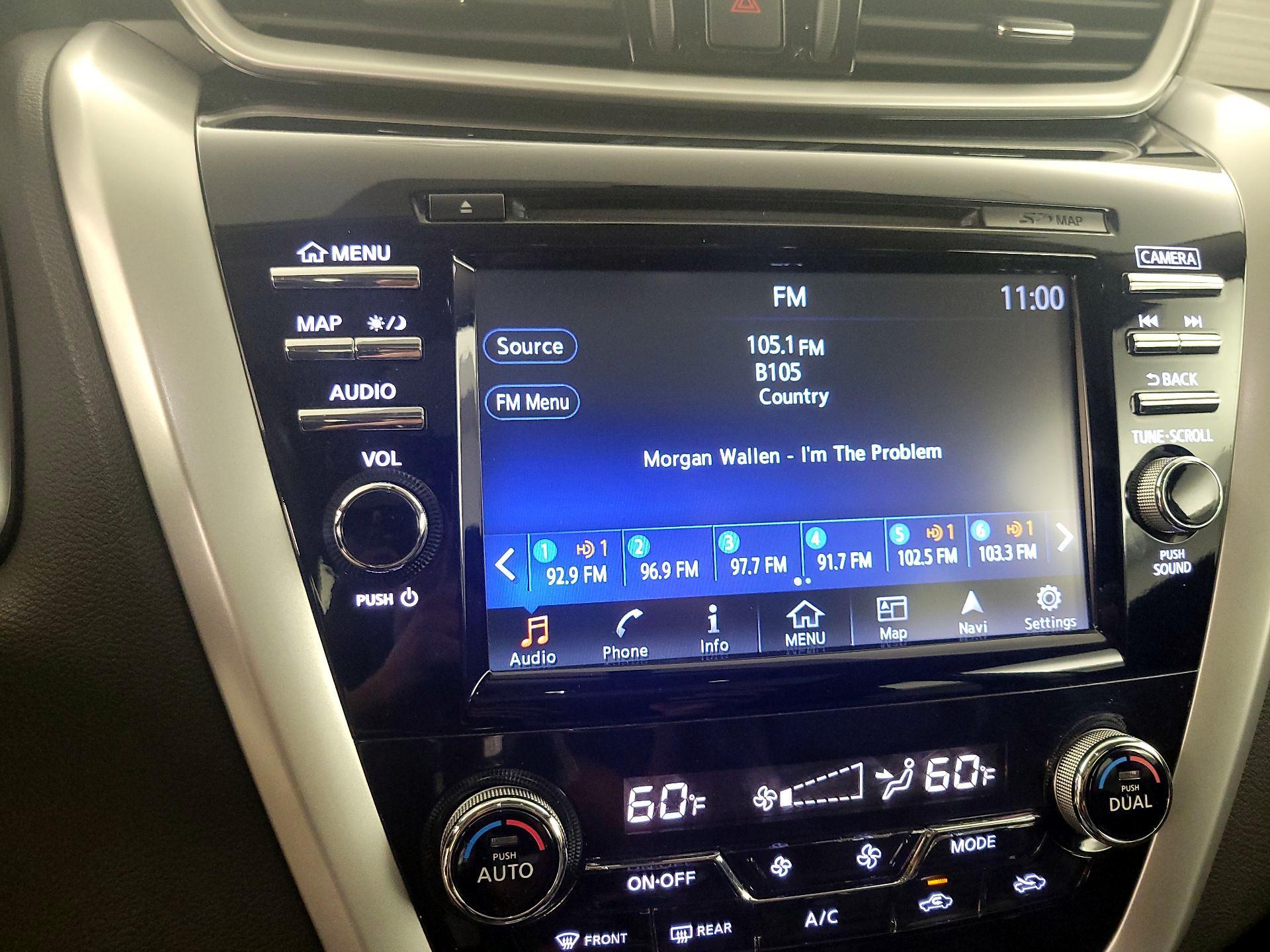 Thumbnail: 2015 Nissan Murano - 16