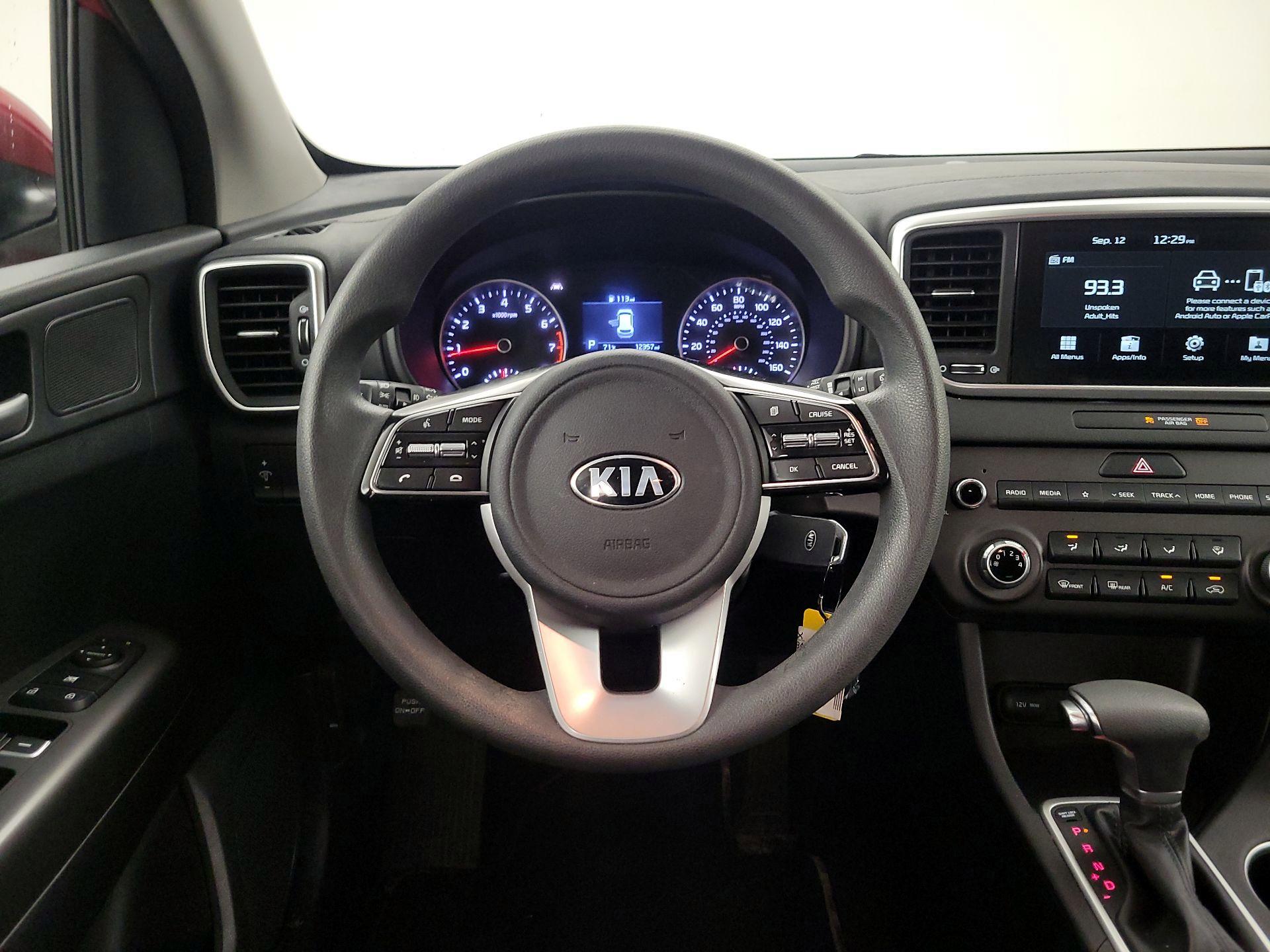 Thumbnail: 2022 Kia Sportage - 10