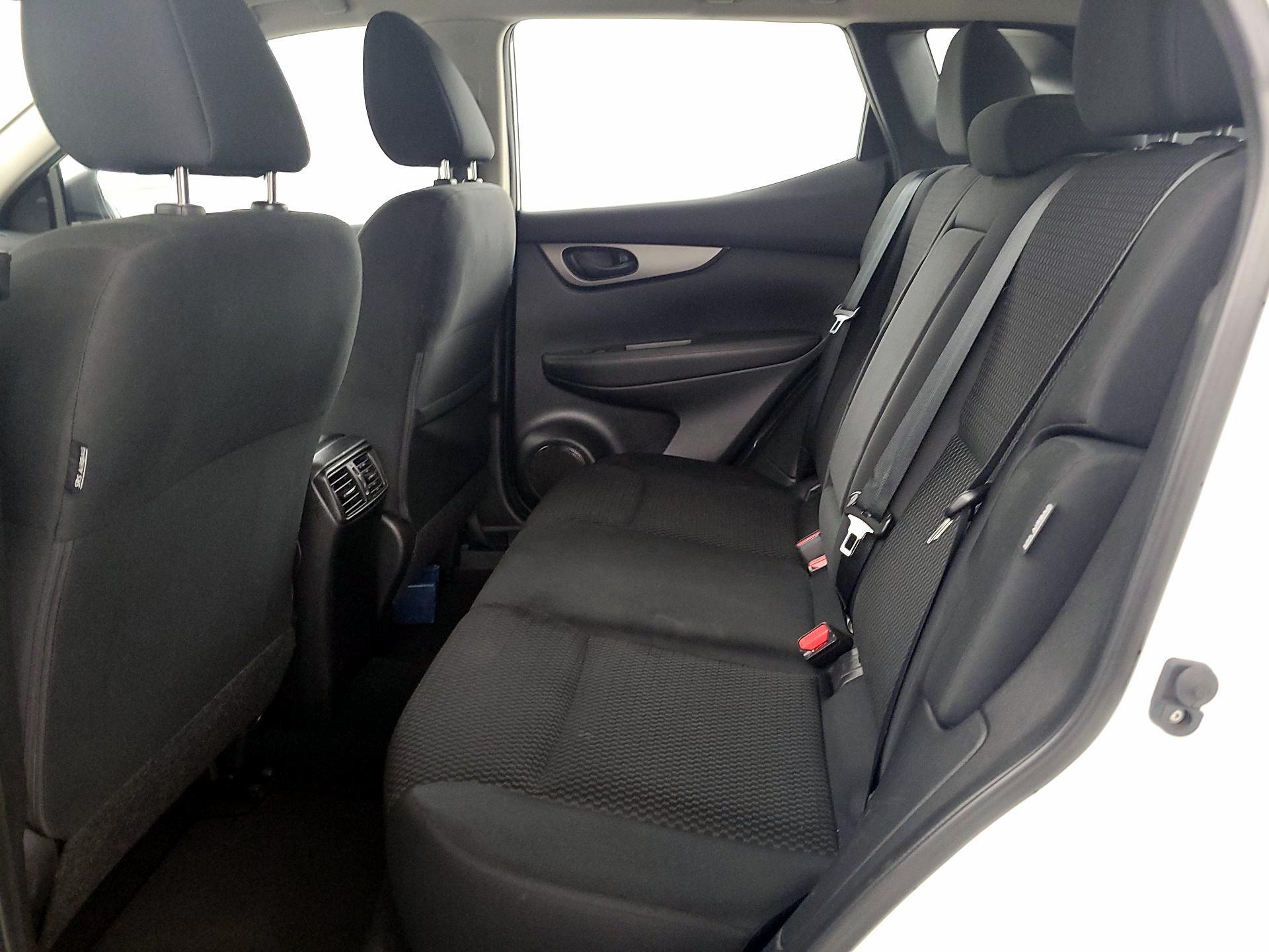 Thumbnail: 2022 Nissan Rogue Sport - 19