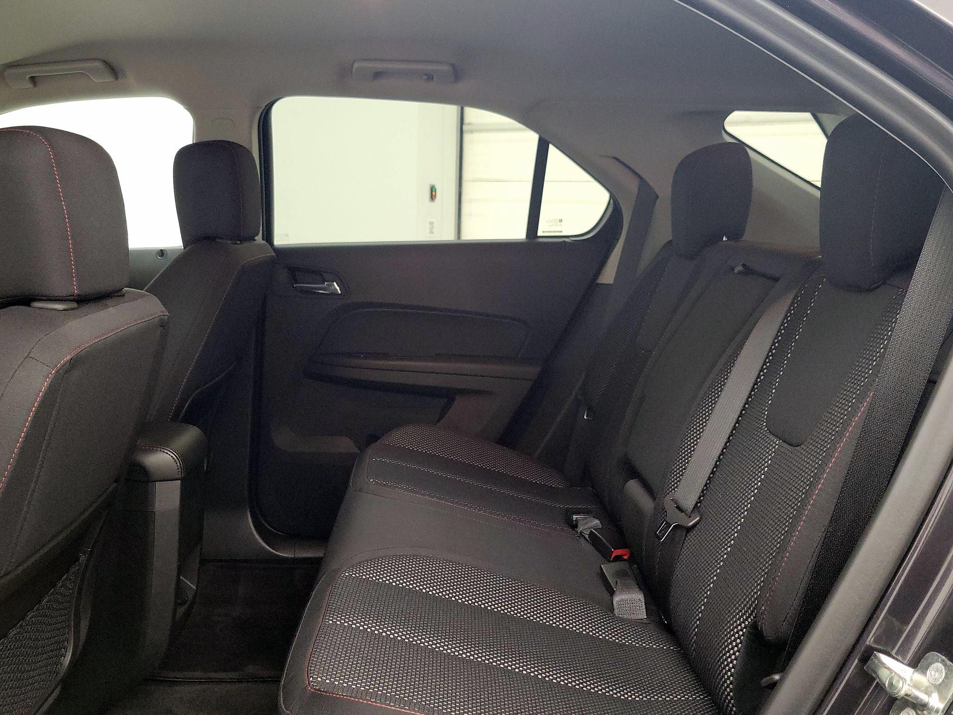 Thumbnail: 2016 Chevrolet Equinox - 18