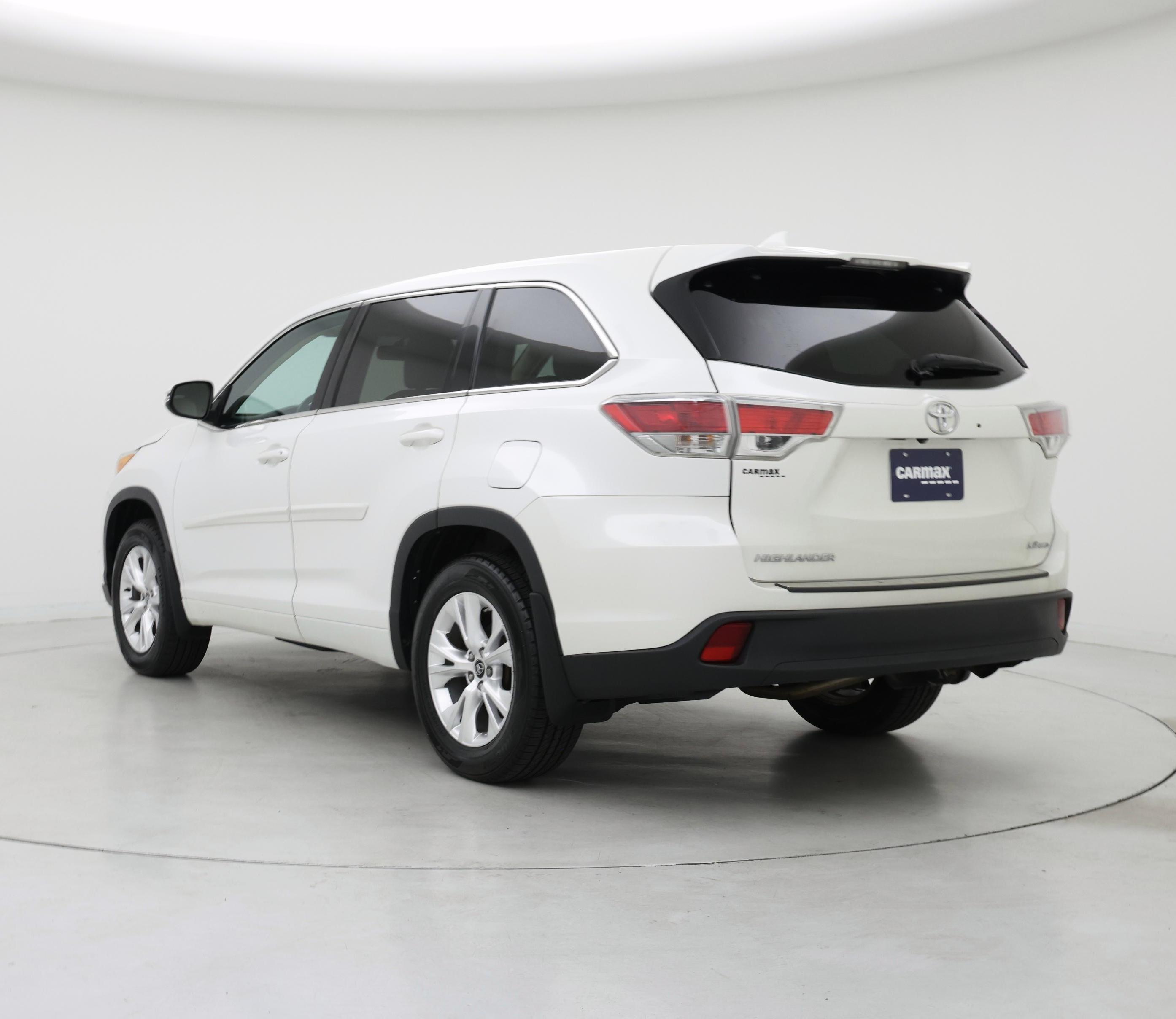 Thumbnail: 2016 Toyota Highlander - 2