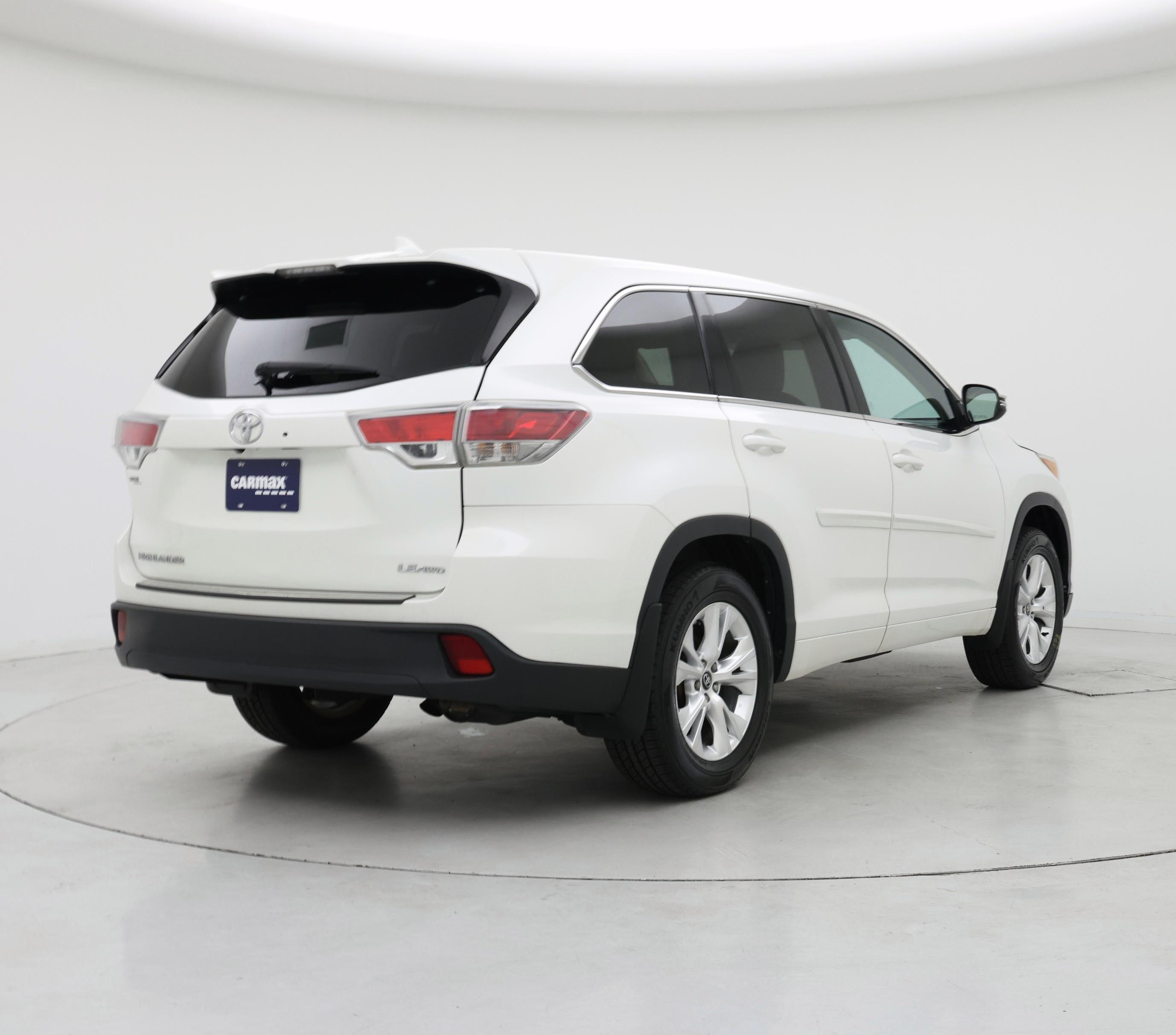 Thumbnail: 2016 Toyota Highlander - 8