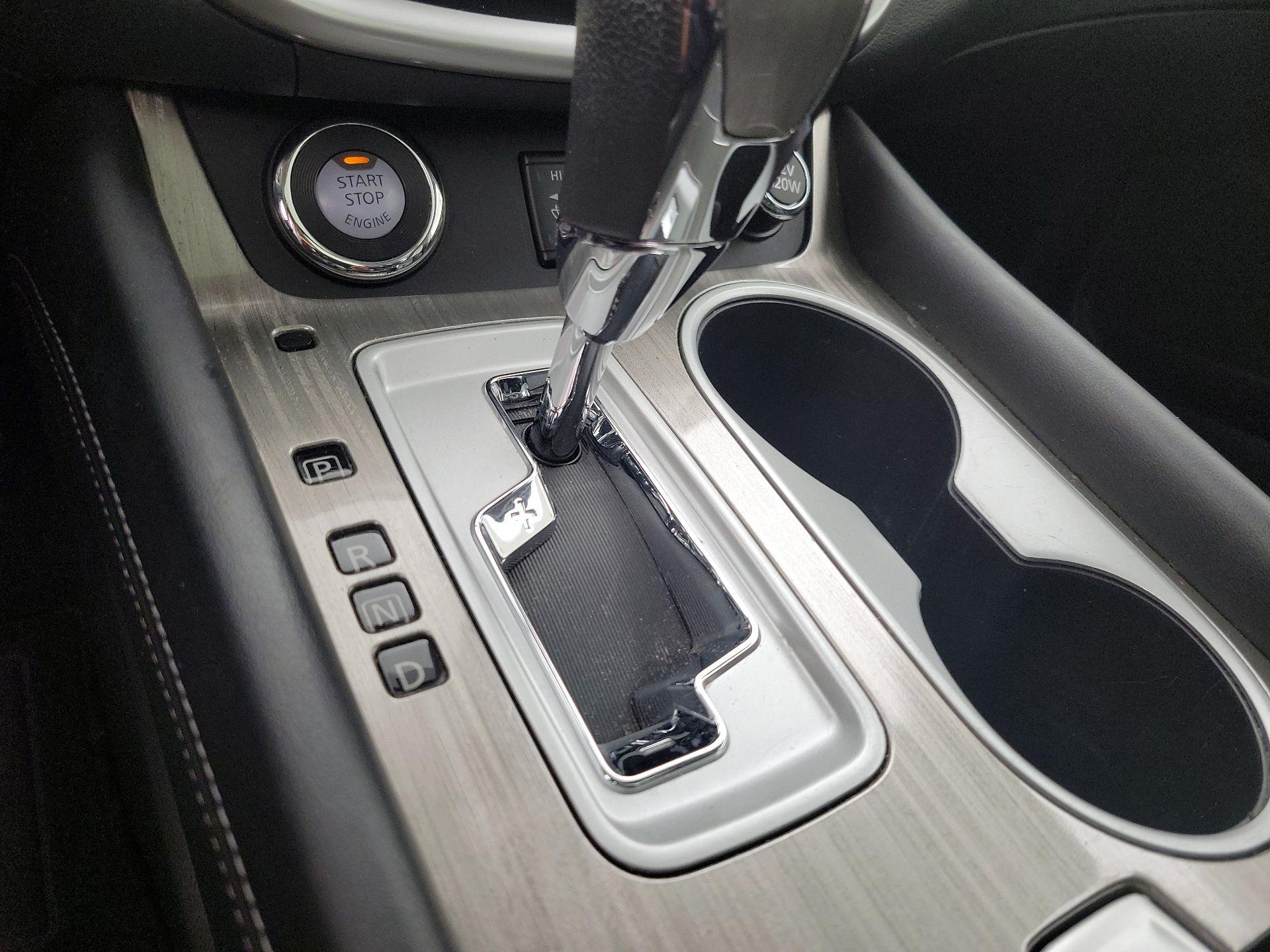 Thumbnail: 2015 Nissan Murano - 18