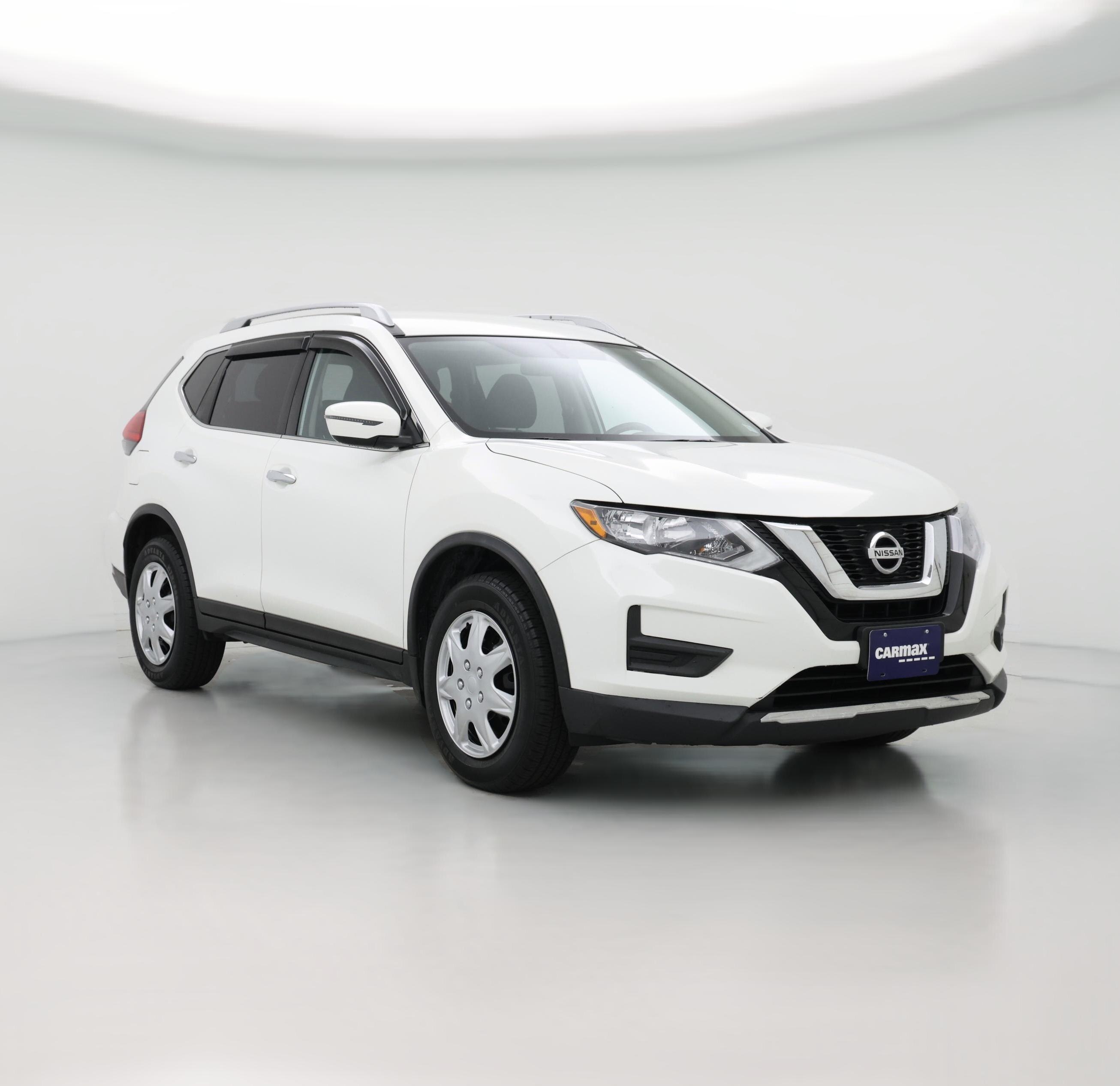 Thumbnail: 2017 Nissan Rogue - 1