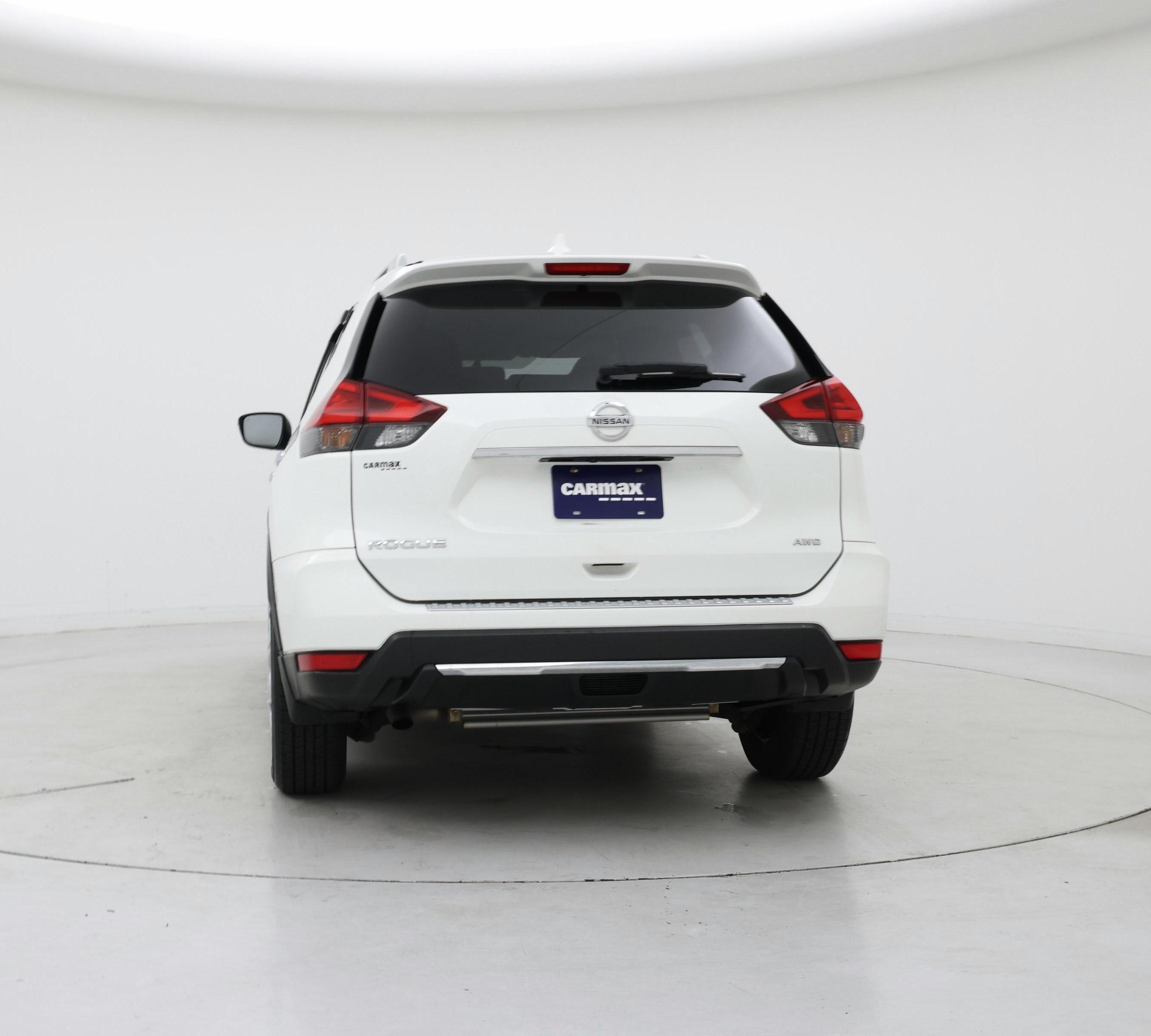 Thumbnail: 2017 Nissan Rogue - 6