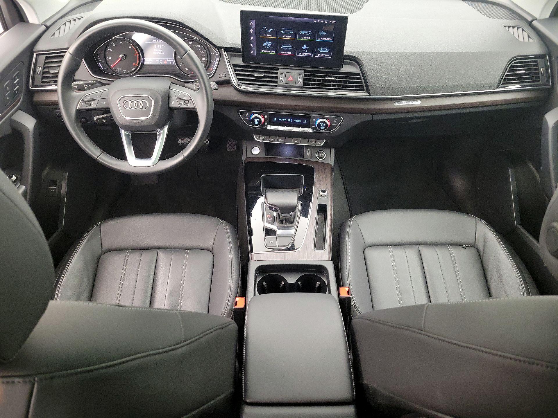 Thumbnail: 2023 Audi Q5 - 9