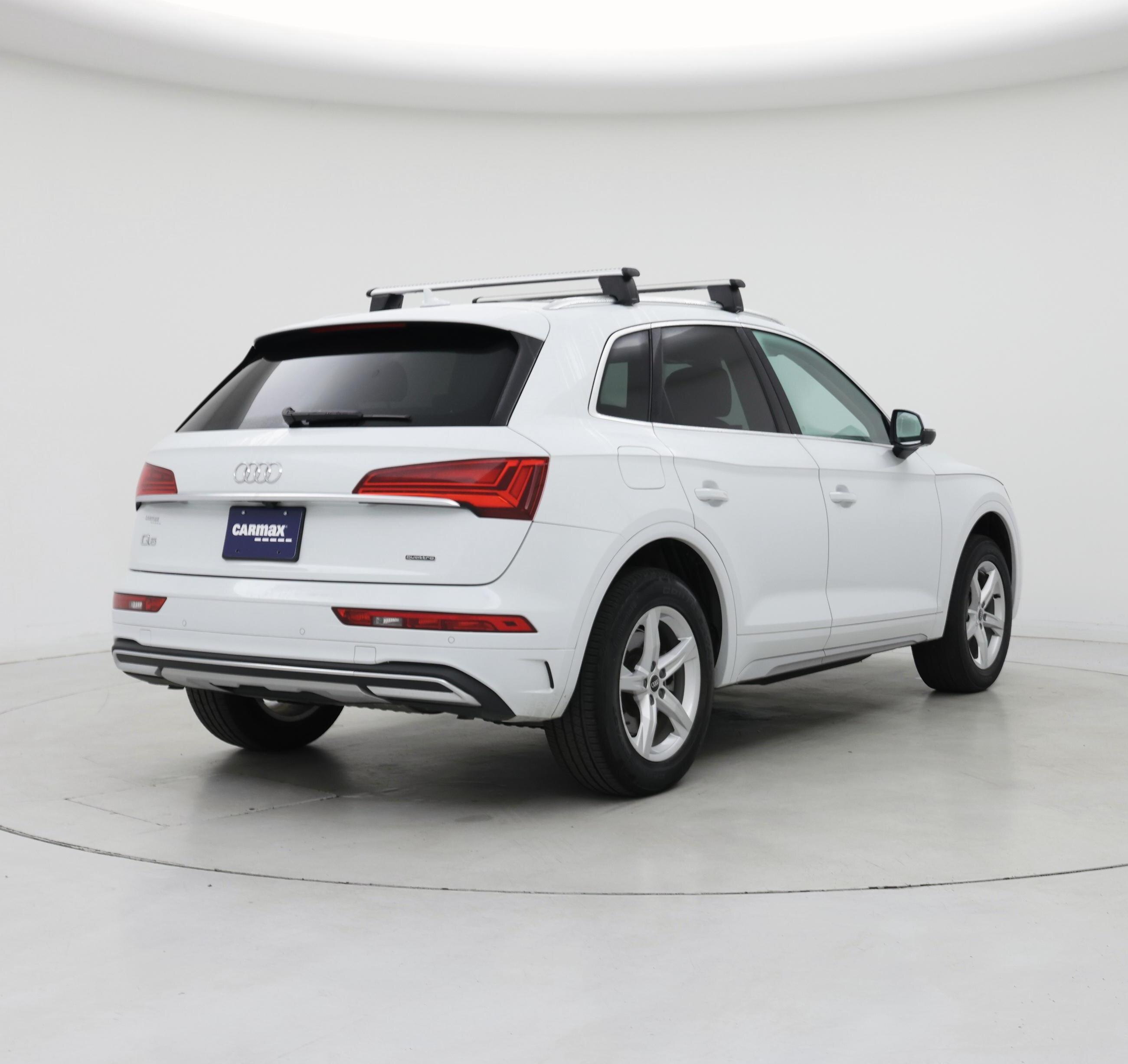 Thumbnail: 2023 Audi Q5 - 8