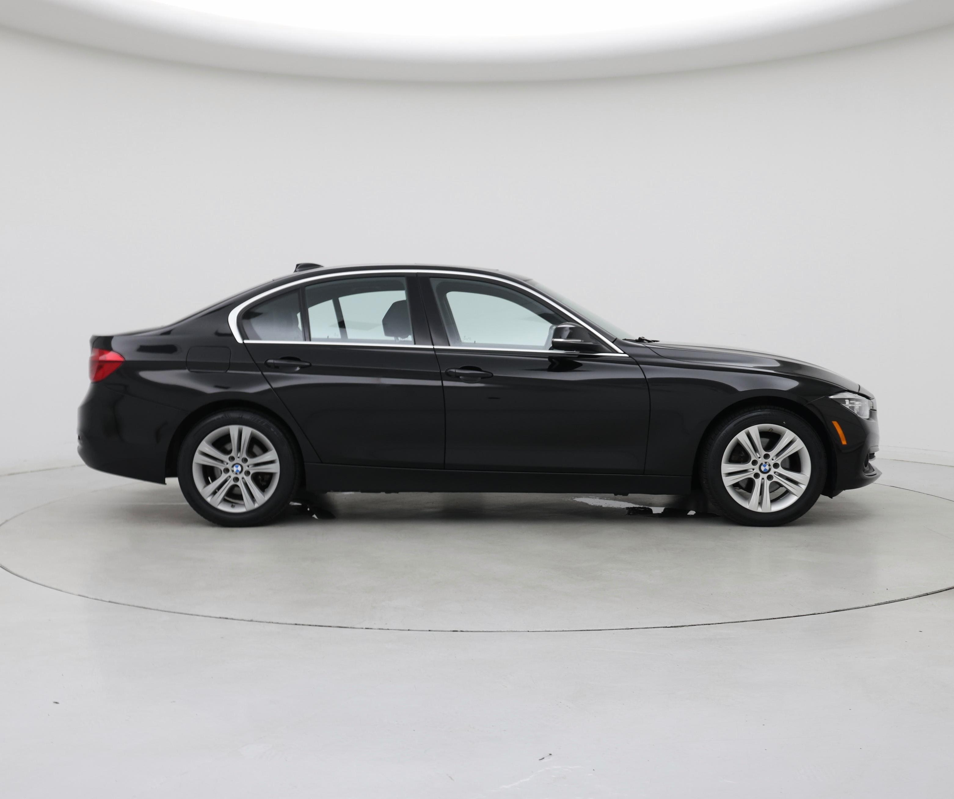 Thumbnail: 2018 BMW 3 Series - 7