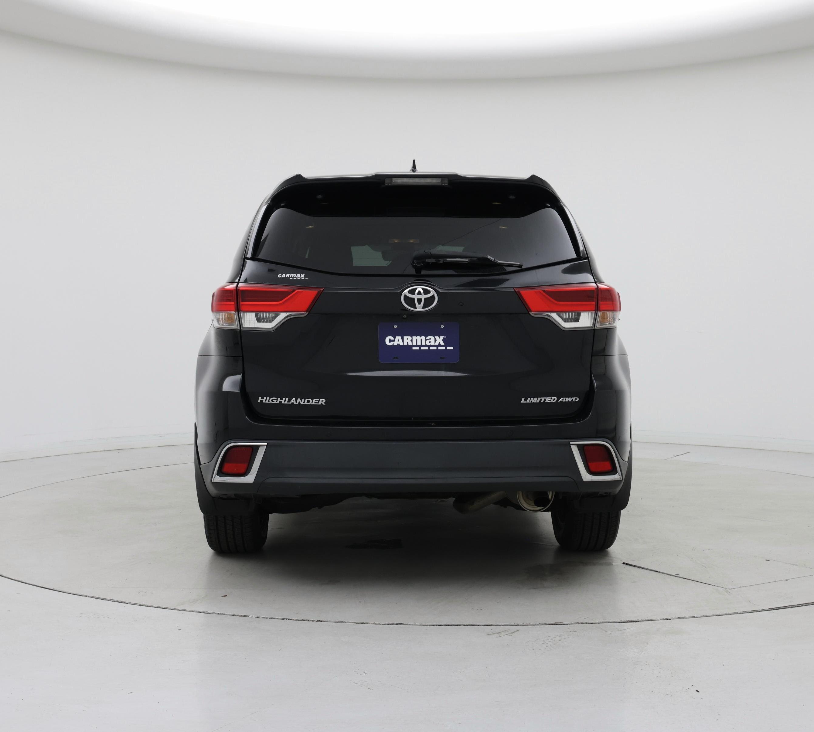 Thumbnail: 2017 Toyota Highlander - 6
