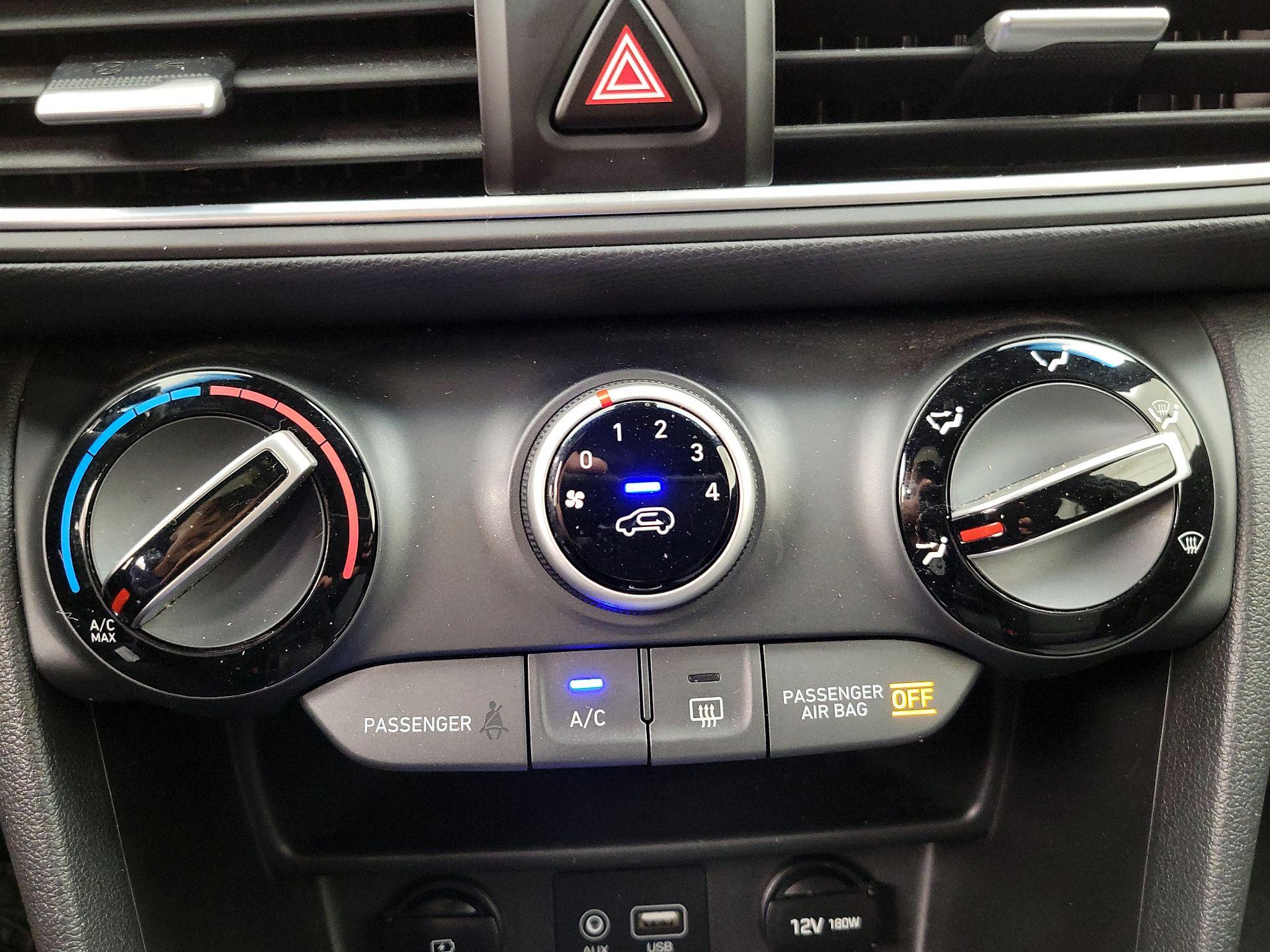 Thumbnail: 2021 Hyundai Kona - 16