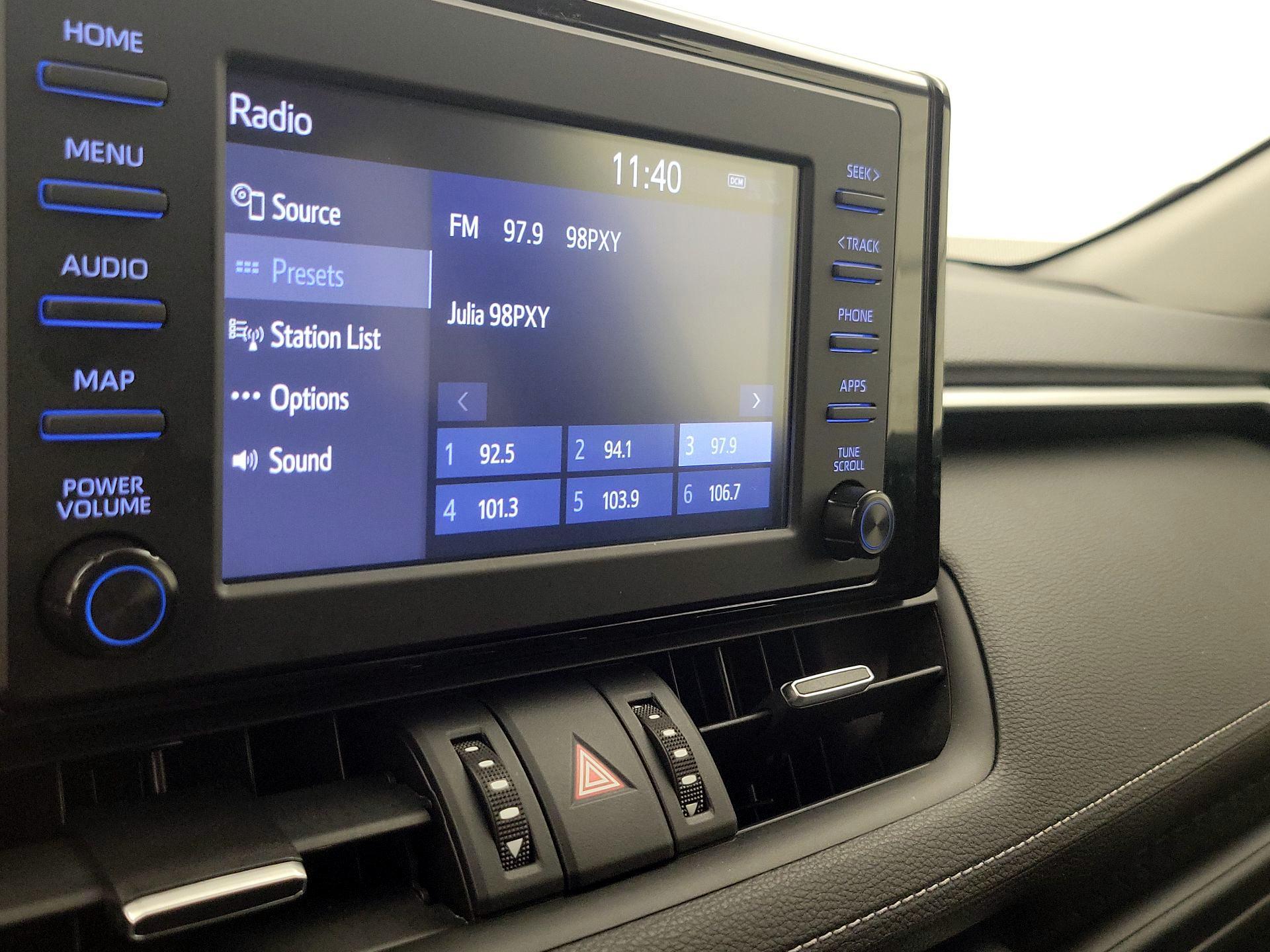 Thumbnail: 2019 Toyota RAV4 - 15