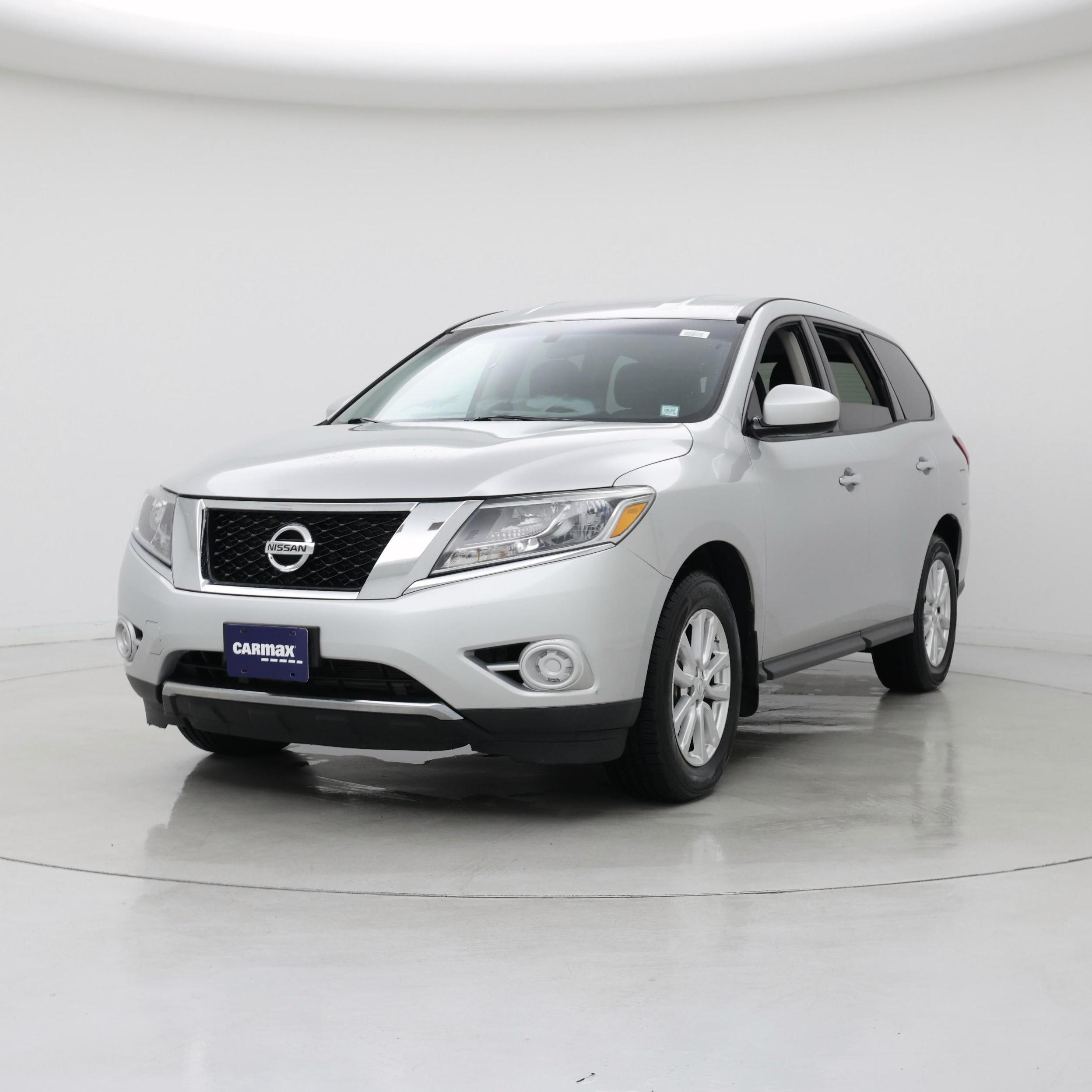 Thumbnail: 2015 Nissan Pathfinder - 4