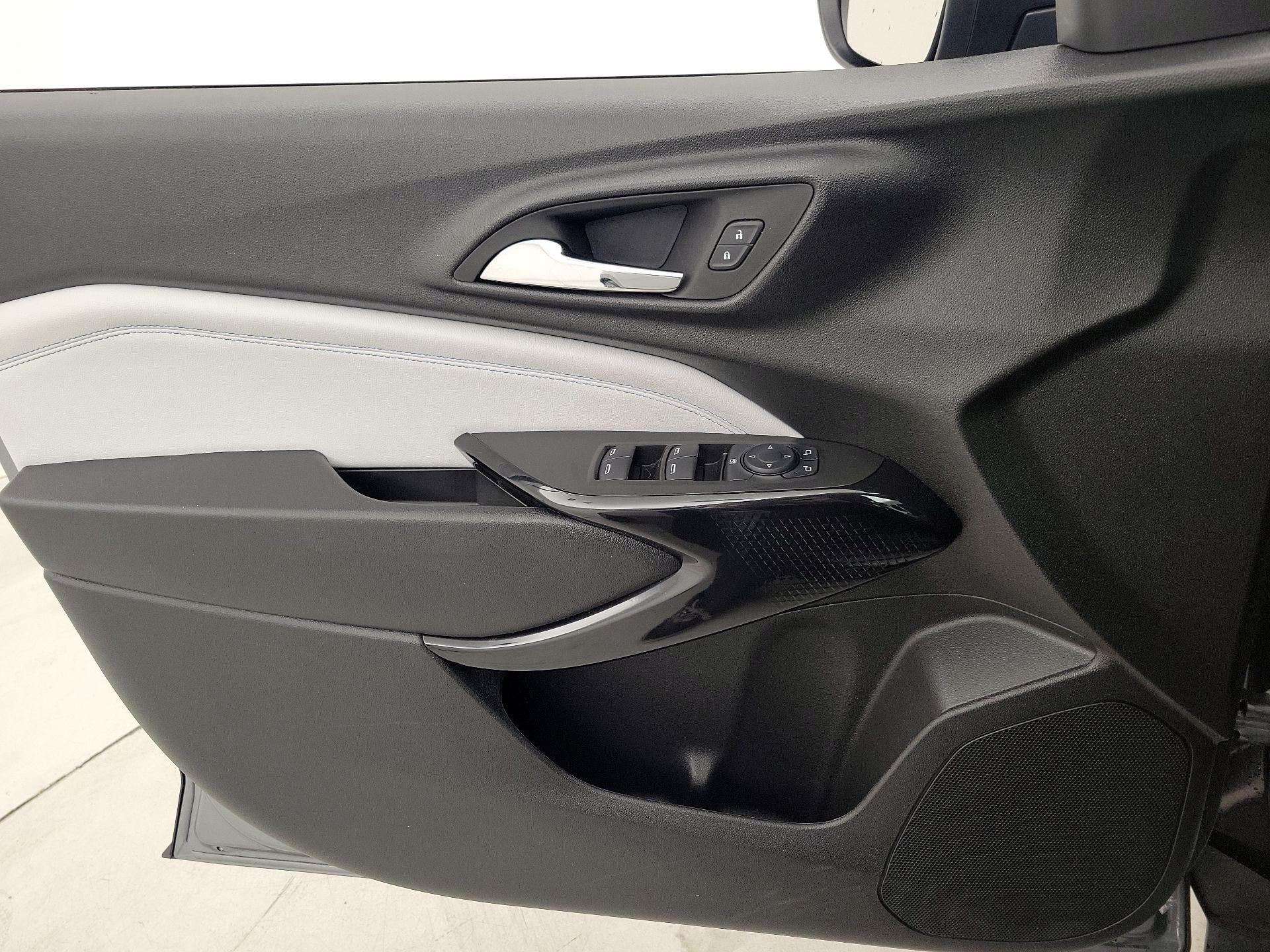 Thumbnail: 2024 Chevrolet Trax - 12