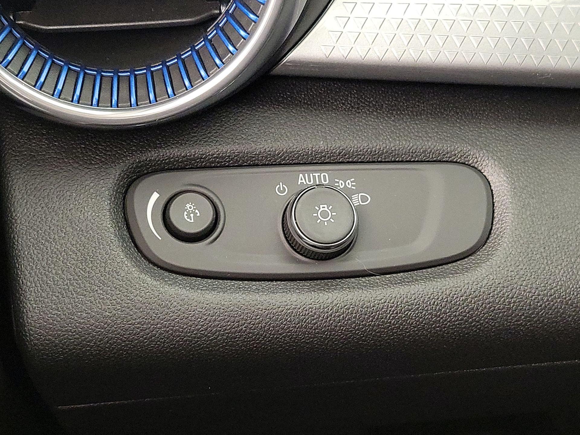 Thumbnail: 2024 Chevrolet Trax - 13