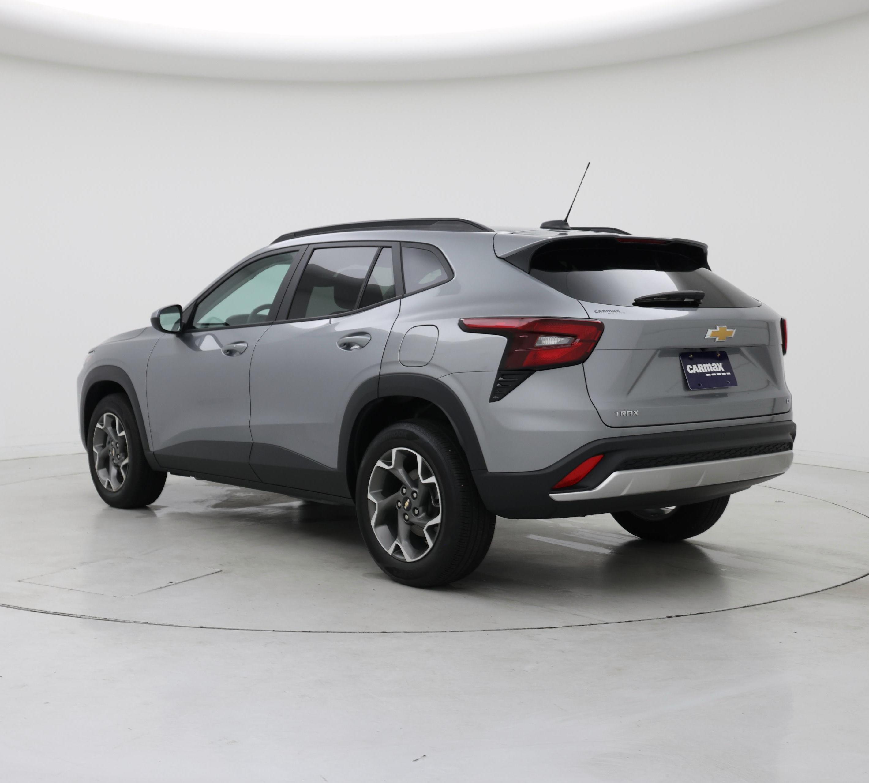 Thumbnail: 2024 Chevrolet Trax - 2