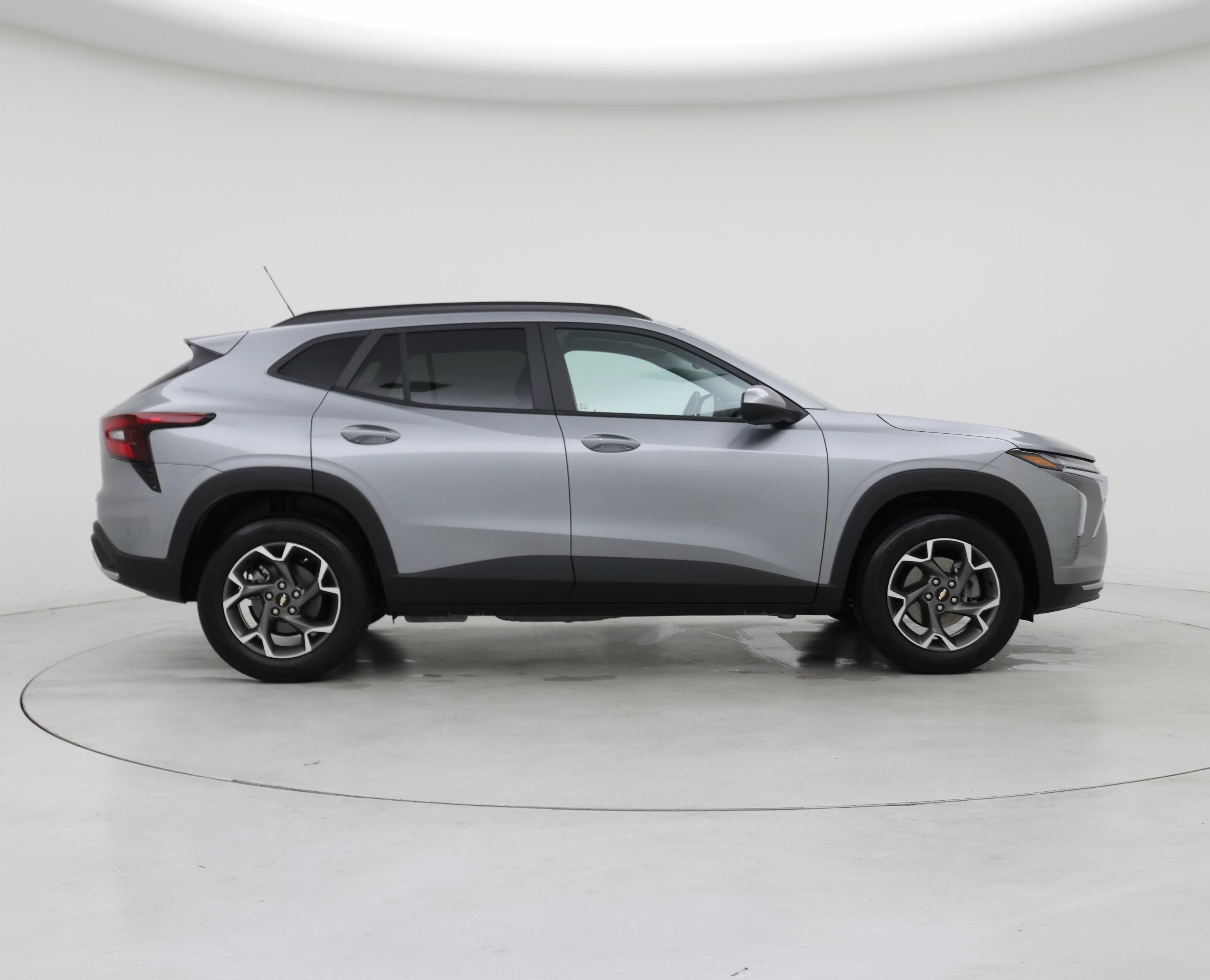 Thumbnail: 2024 Chevrolet Trax - 7