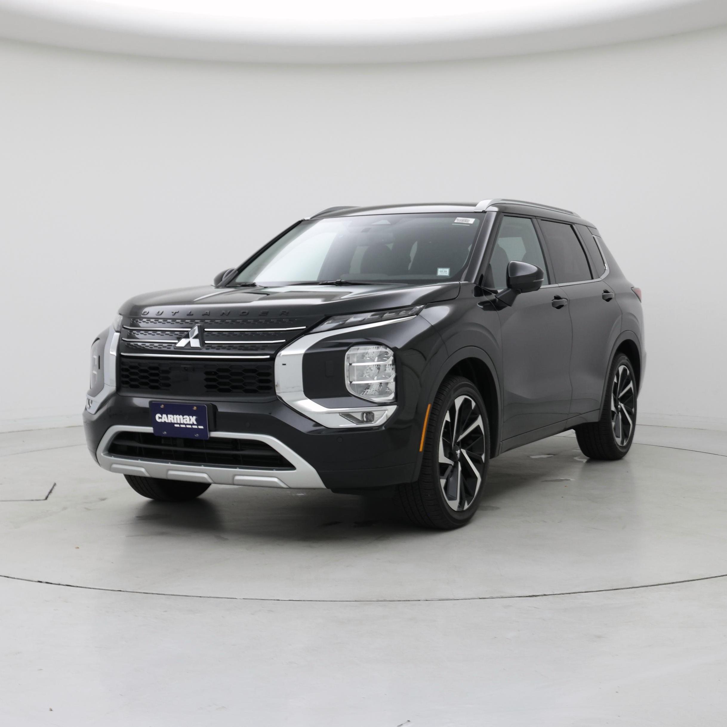 Thumbnail: 2024 Mitsubishi Outlander - 4