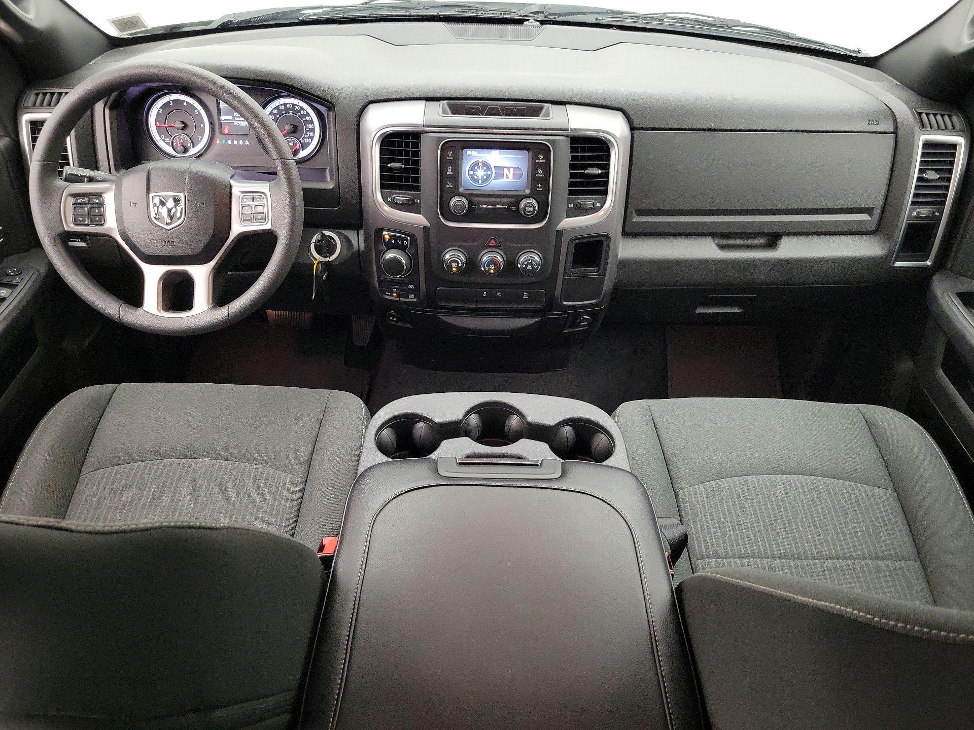 Thumbnail: 2022 RAM 1500 Classic - 9