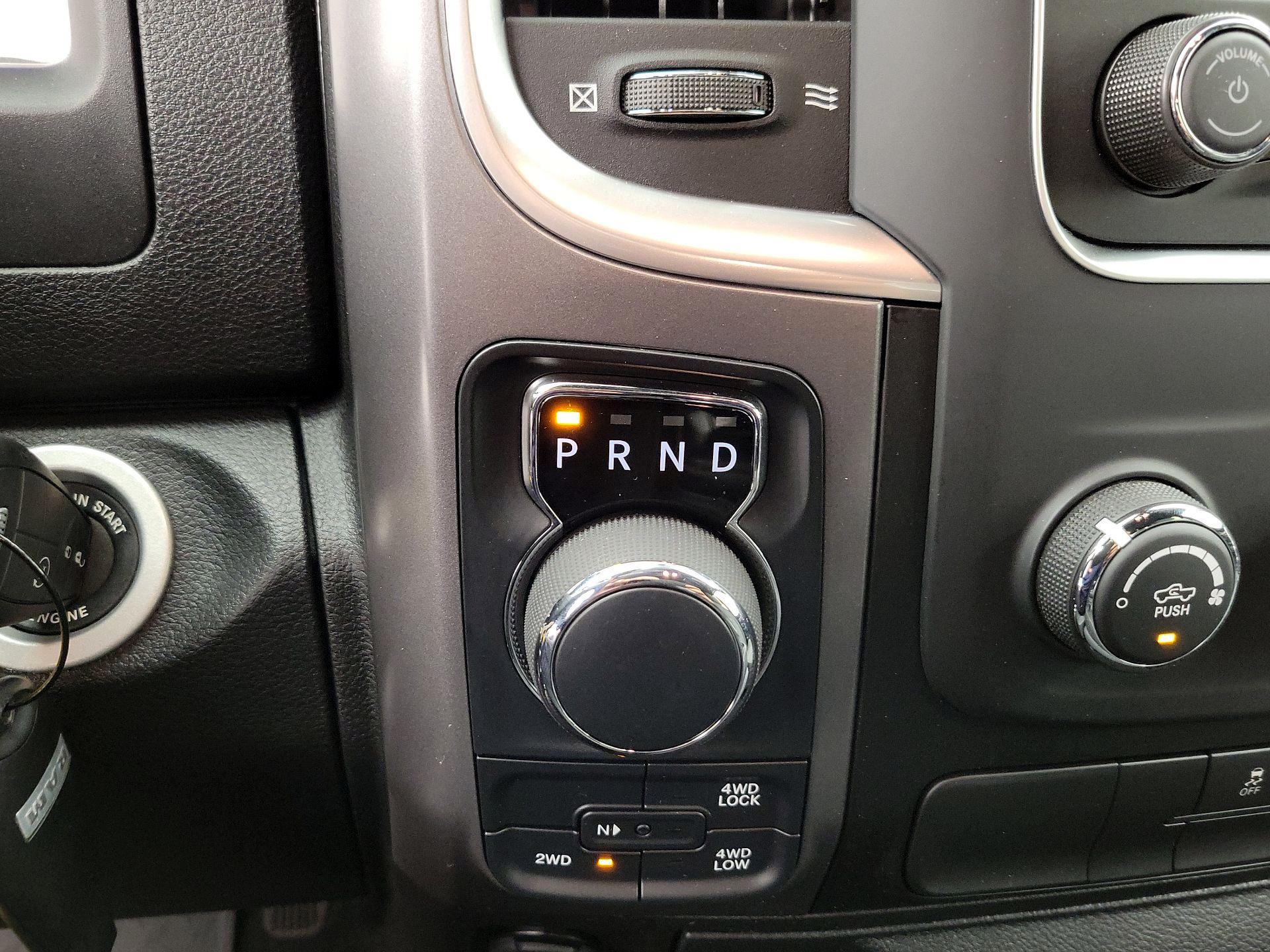 Thumbnail: 2022 RAM 1500 Classic - 17