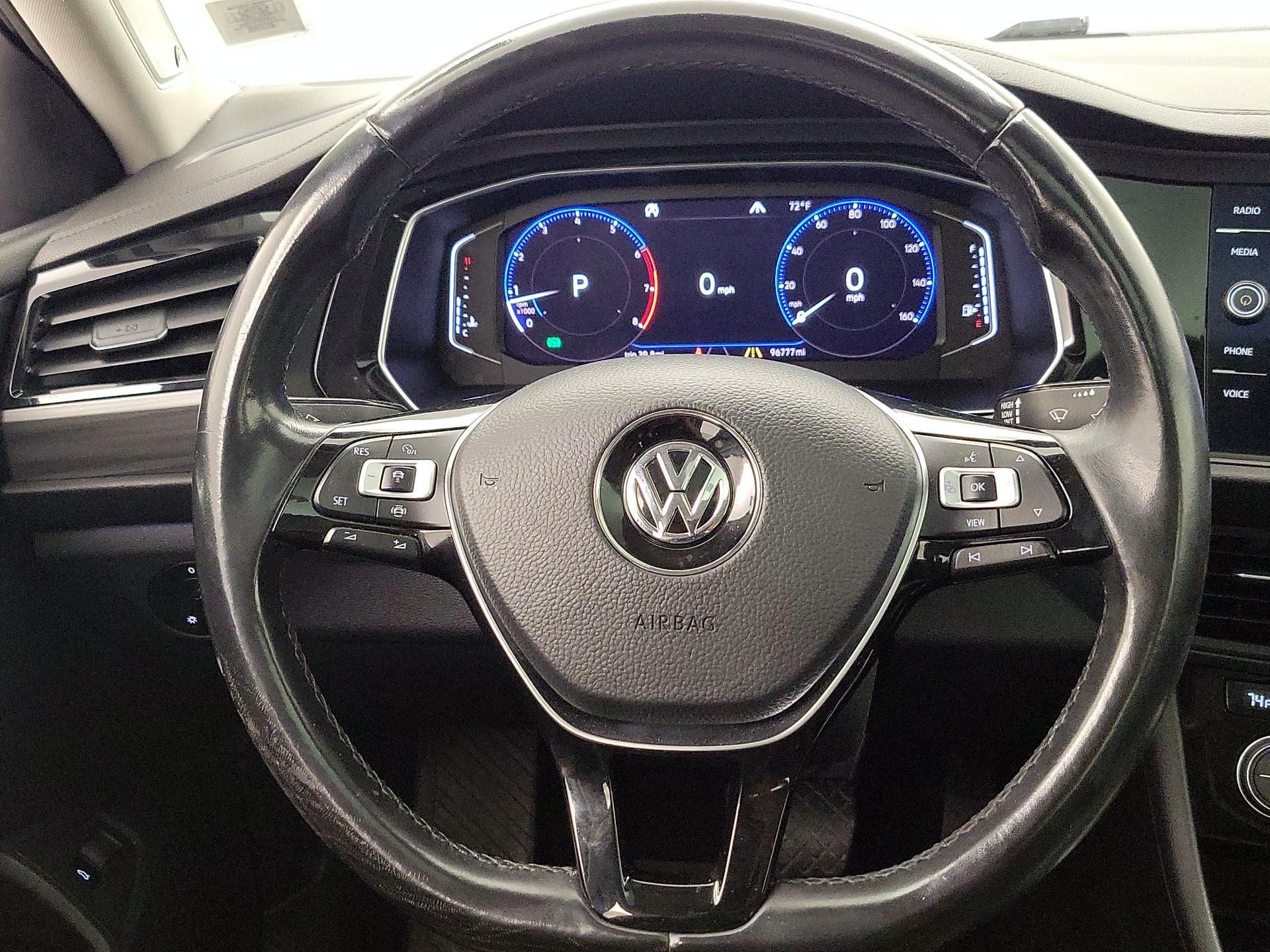 Thumbnail: 2019 Volkswagen Jetta - 10