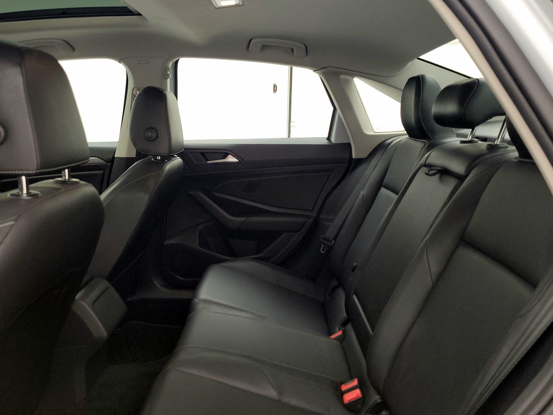 Thumbnail: 2019 Volkswagen Jetta - 20