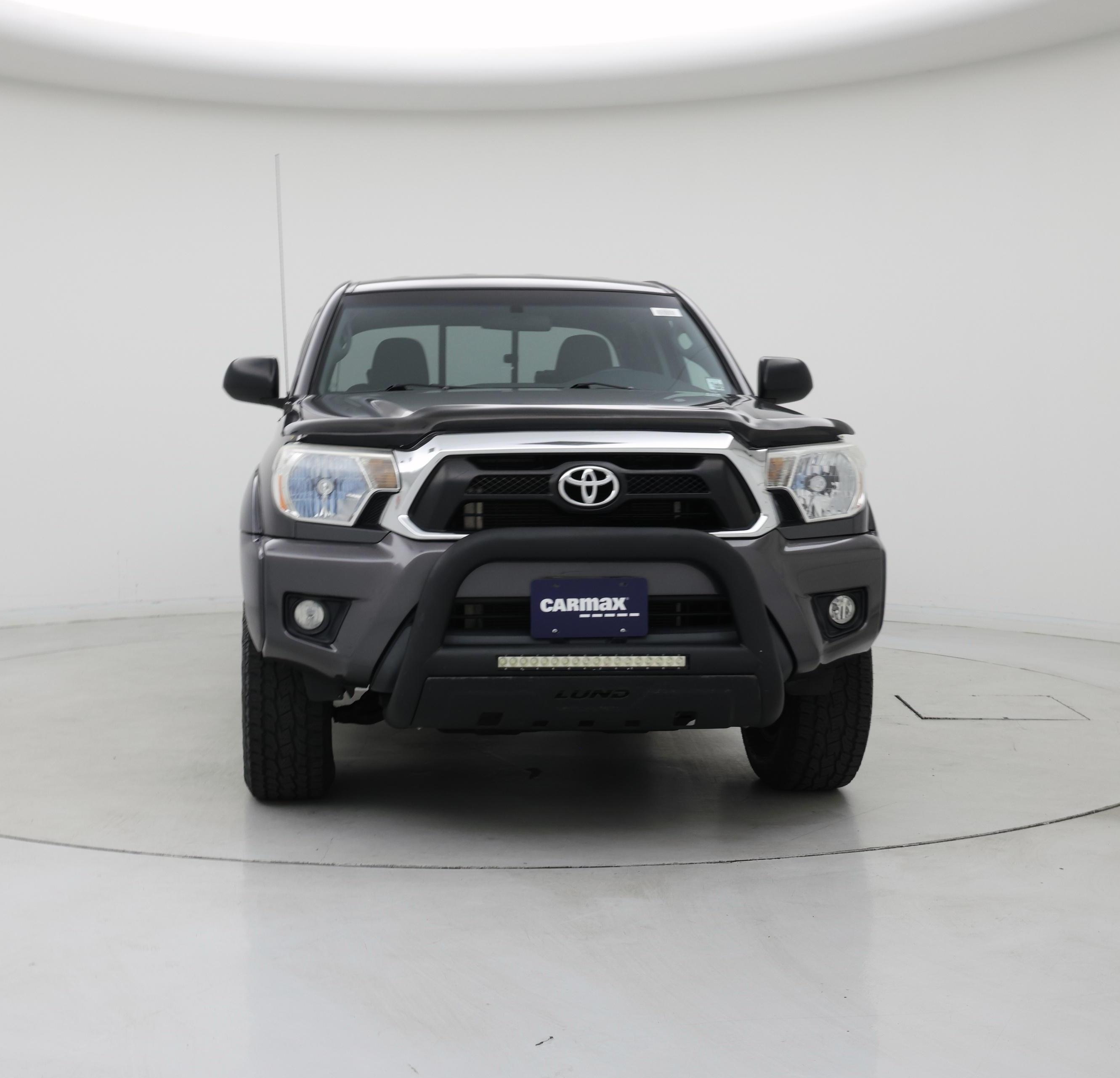 Thumbnail: 2015 Toyota Tacoma - 5