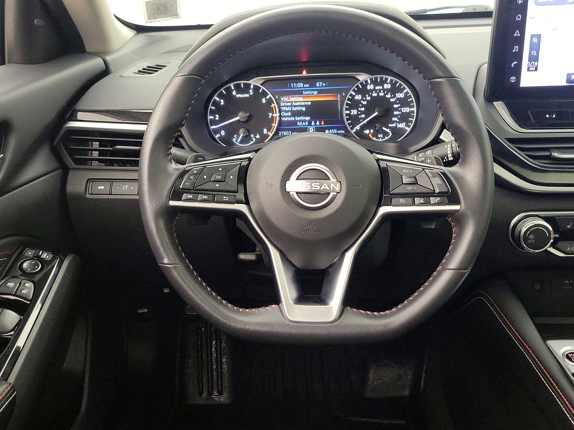 Thumbnail: 2023 Nissan Altima - 10