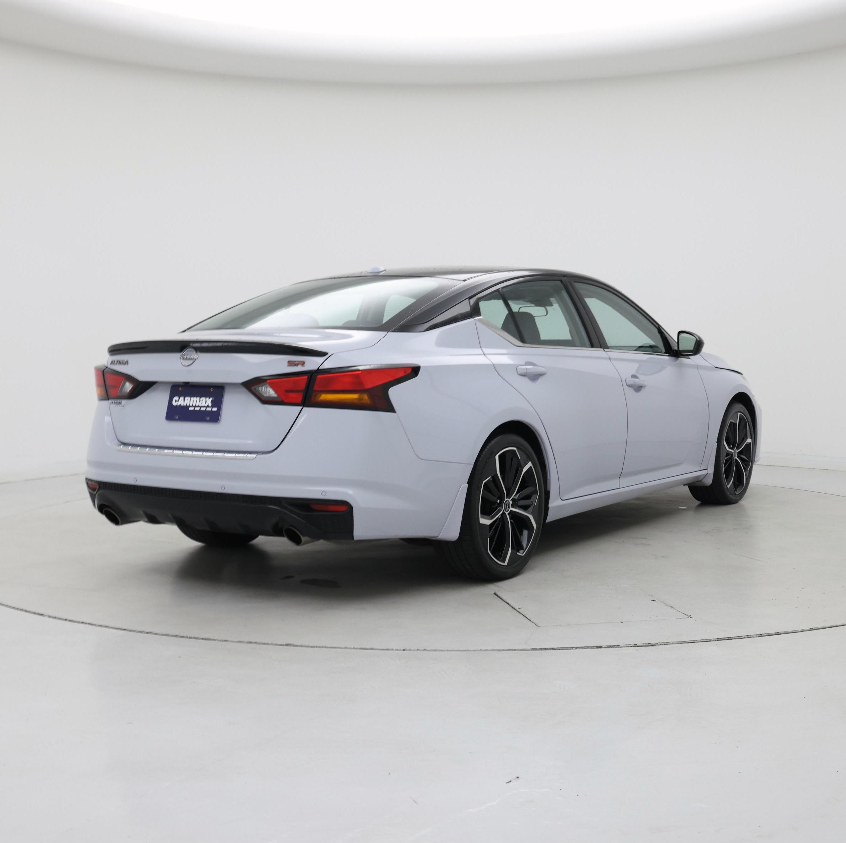 Thumbnail: 2023 Nissan Altima - 8