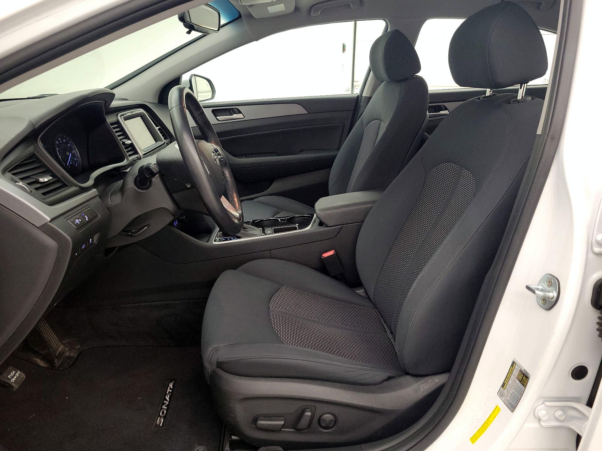 Thumbnail: 2018 Hyundai Sonata - 11