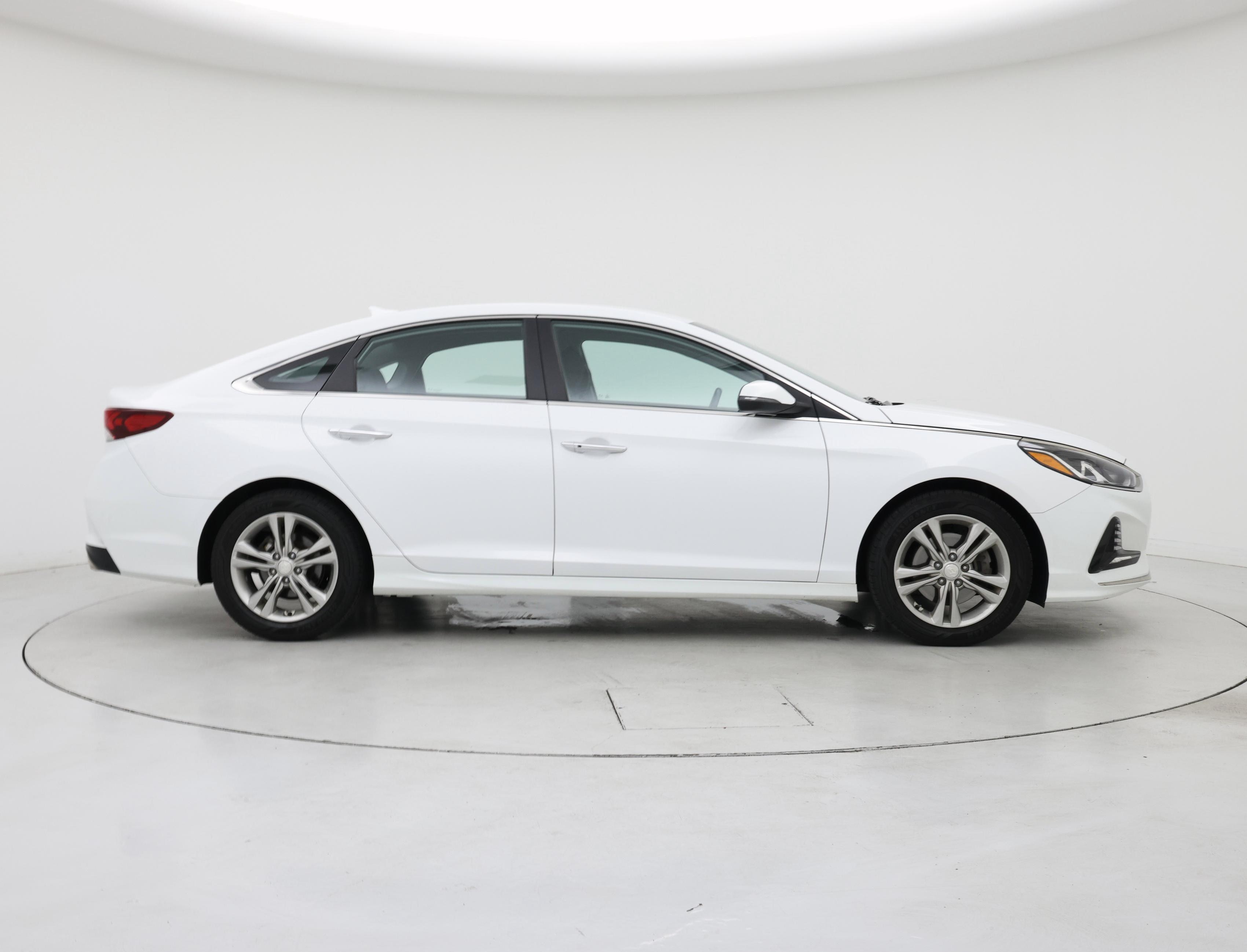 Thumbnail: 2018 Hyundai Sonata - 7