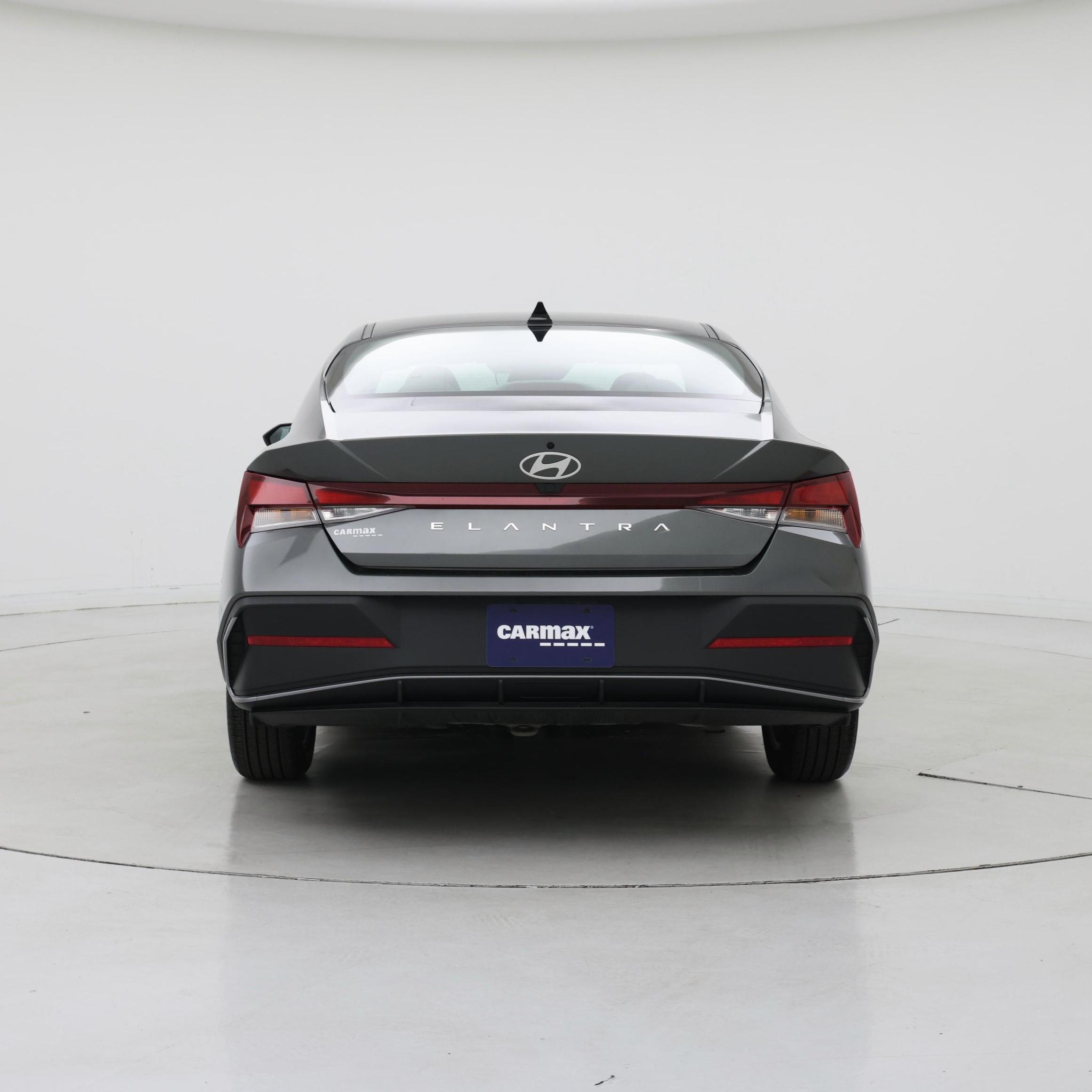 Thumbnail: 2024 Hyundai Elantra - 6