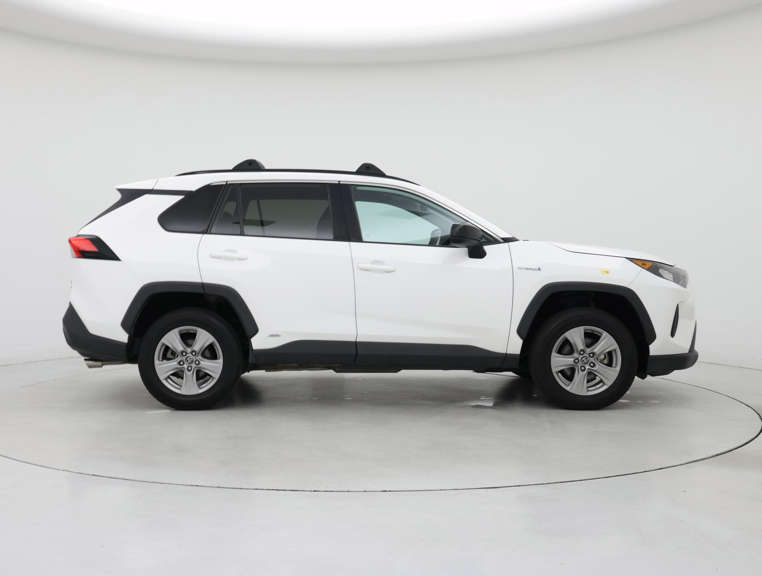 Thumbnail: 2020 Toyota RAV4 - 7