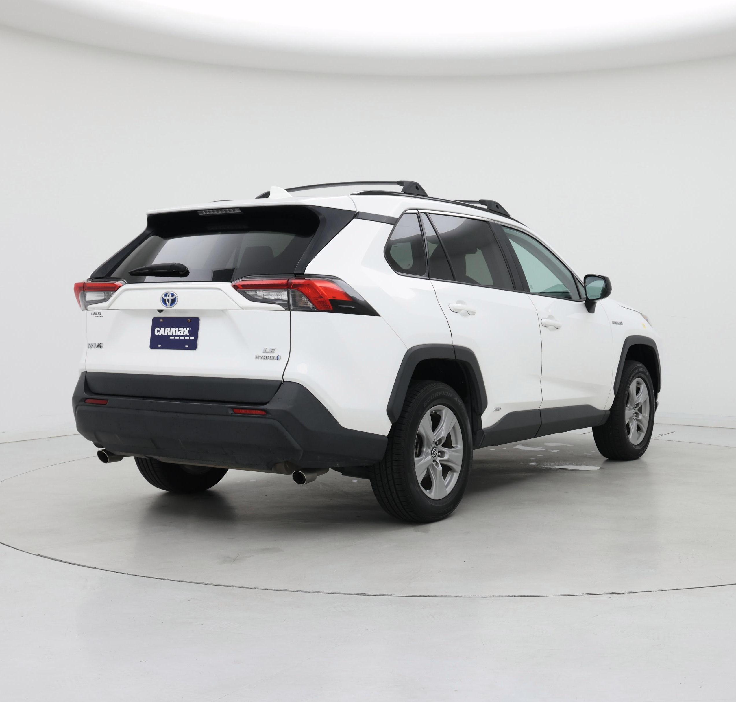 Thumbnail: 2020 Toyota RAV4 - 8