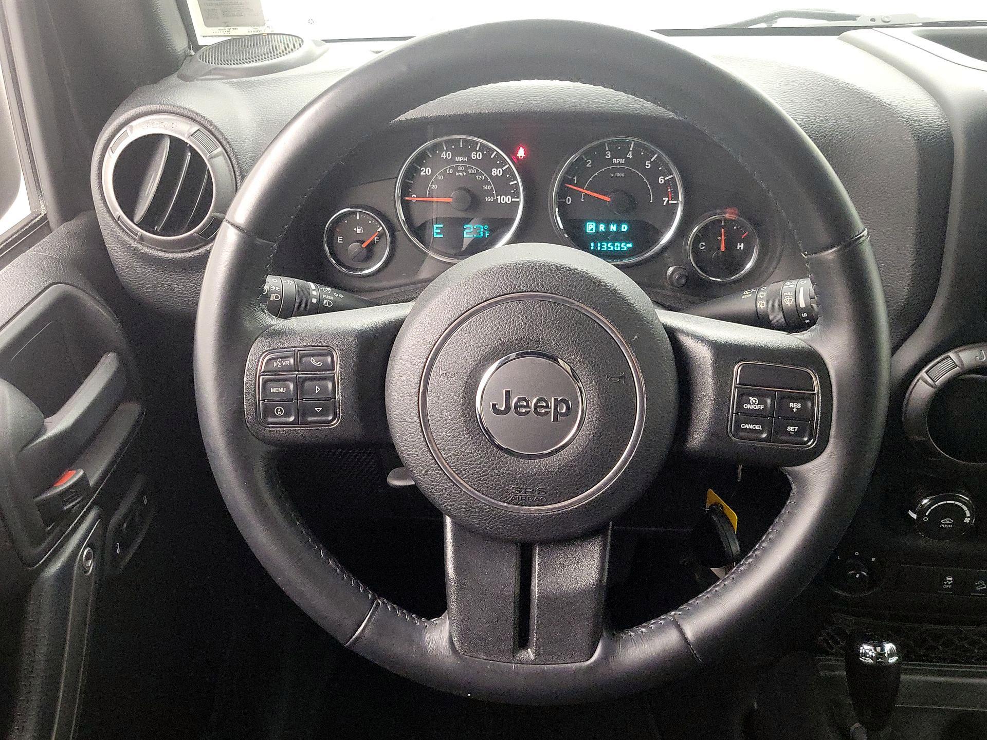 Thumbnail: 2017 Jeep Wrangler - 10