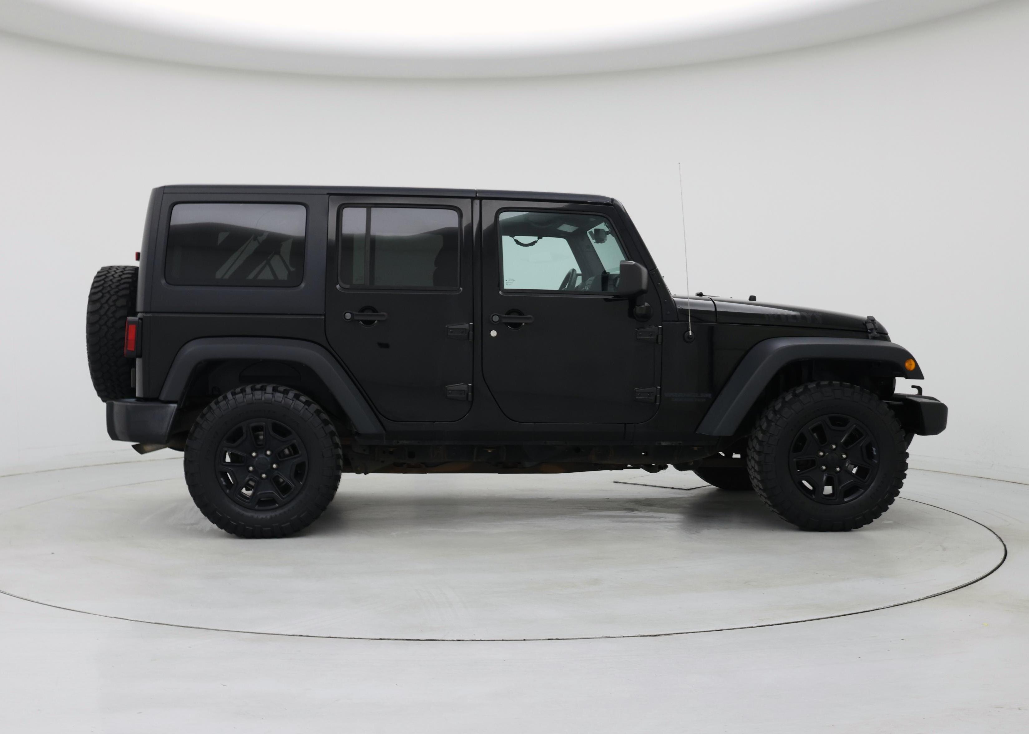 Thumbnail: 2017 Jeep Wrangler - 7