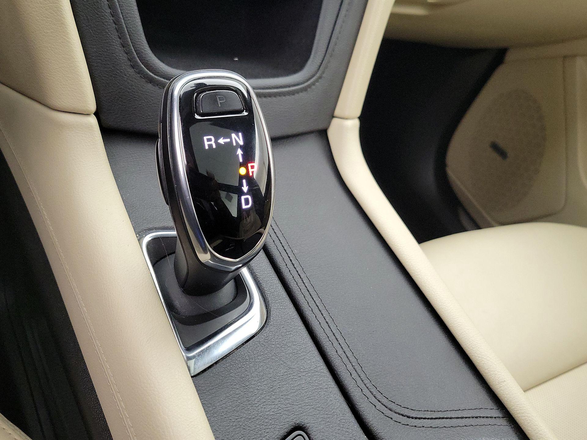 Thumbnail: 2019 Cadillac XT5 - 18