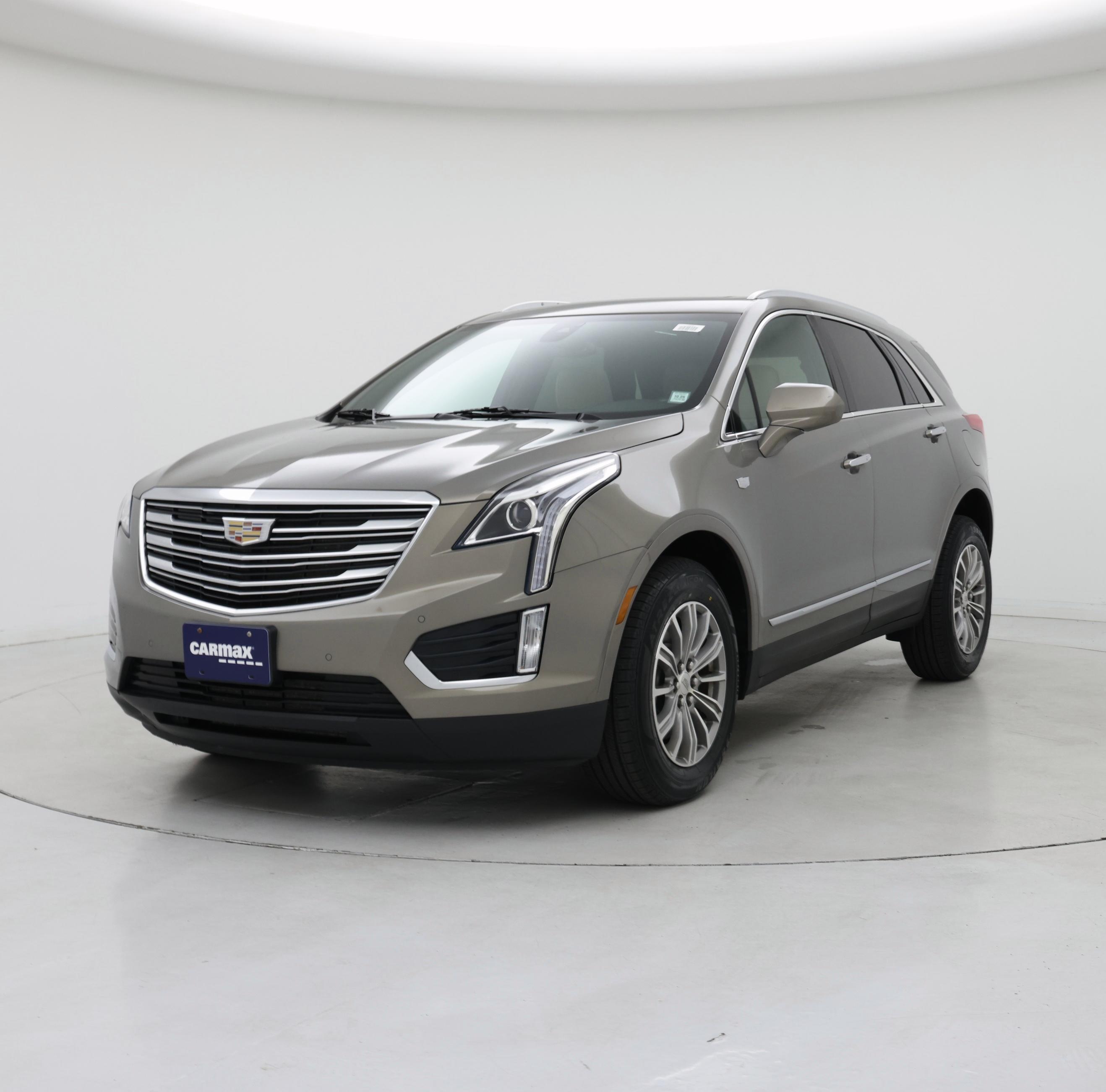Thumbnail: 2019 Cadillac XT5 - 4