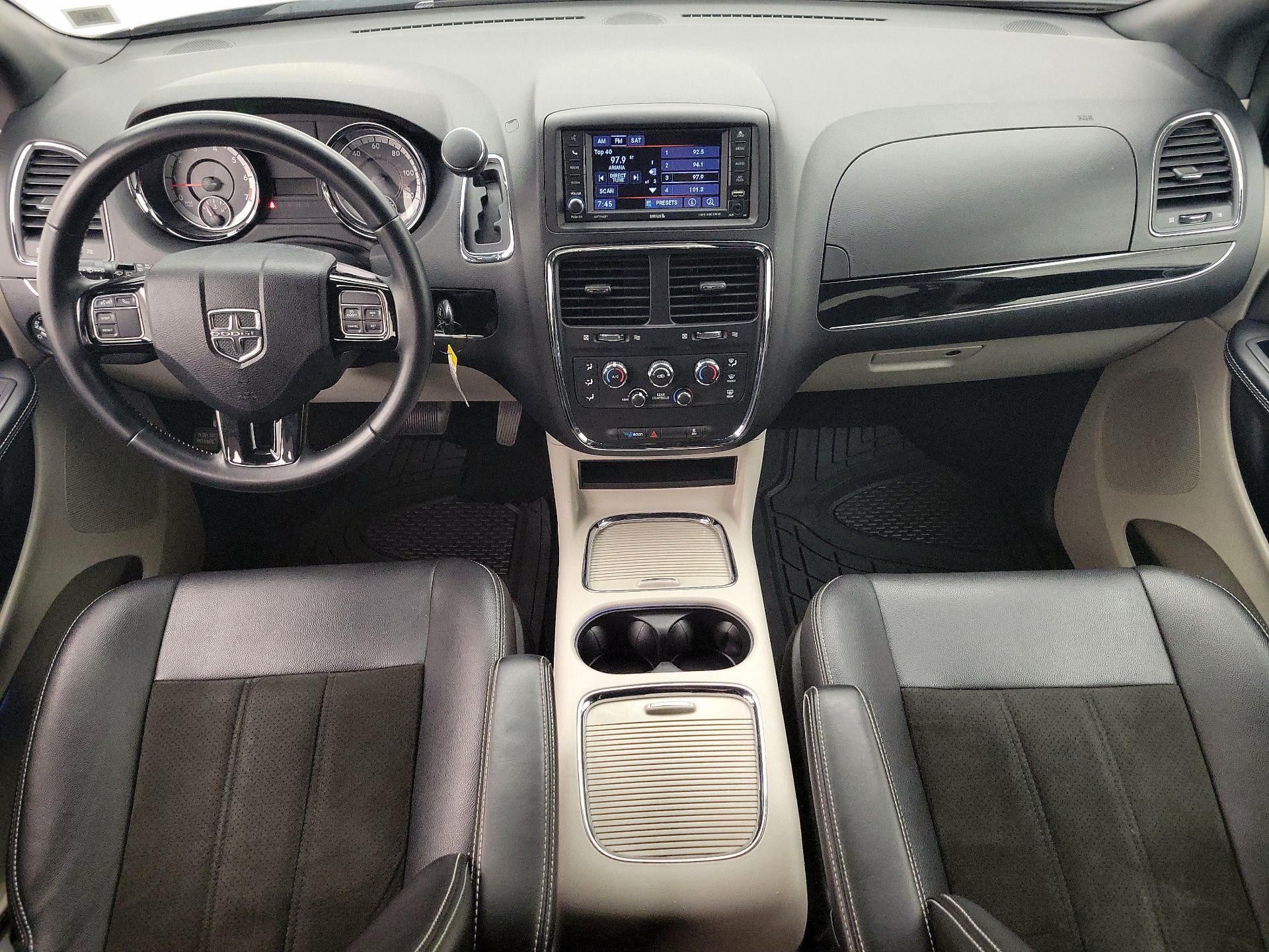 Thumbnail: 2019 Dodge Grand Caravan - 9