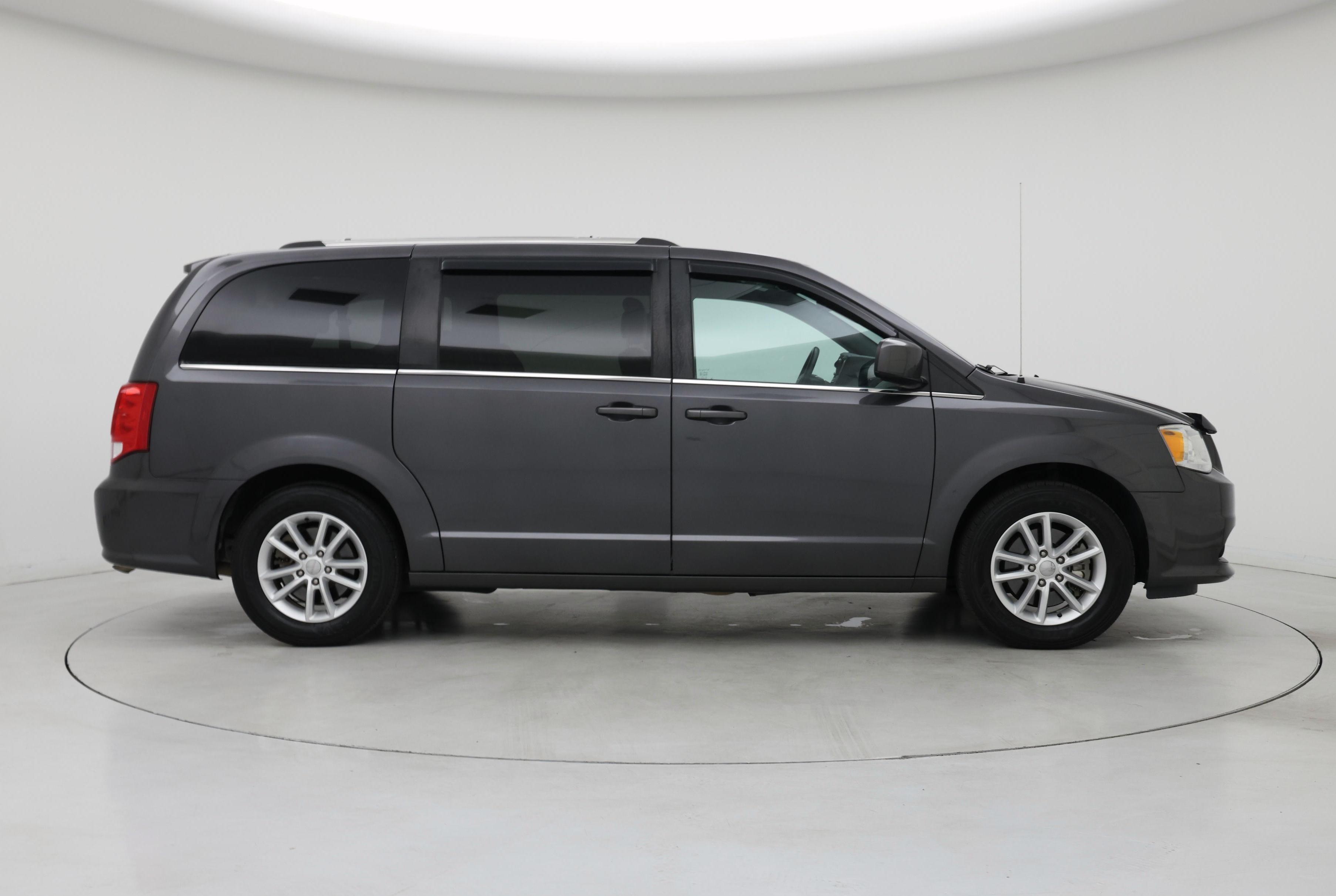 Thumbnail: 2019 Dodge Grand Caravan - 7
