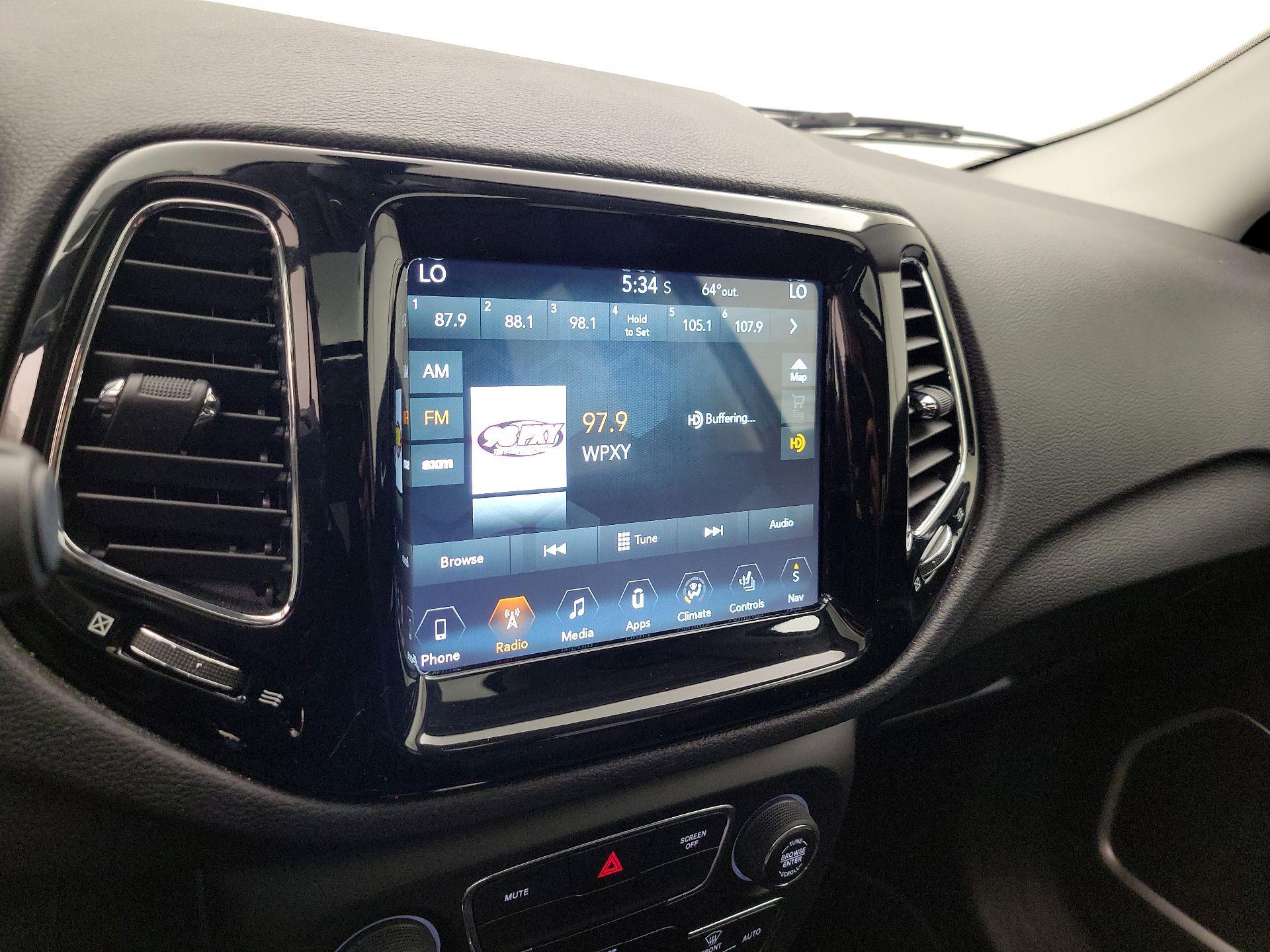 Thumbnail: 2018 Jeep Compass - 16