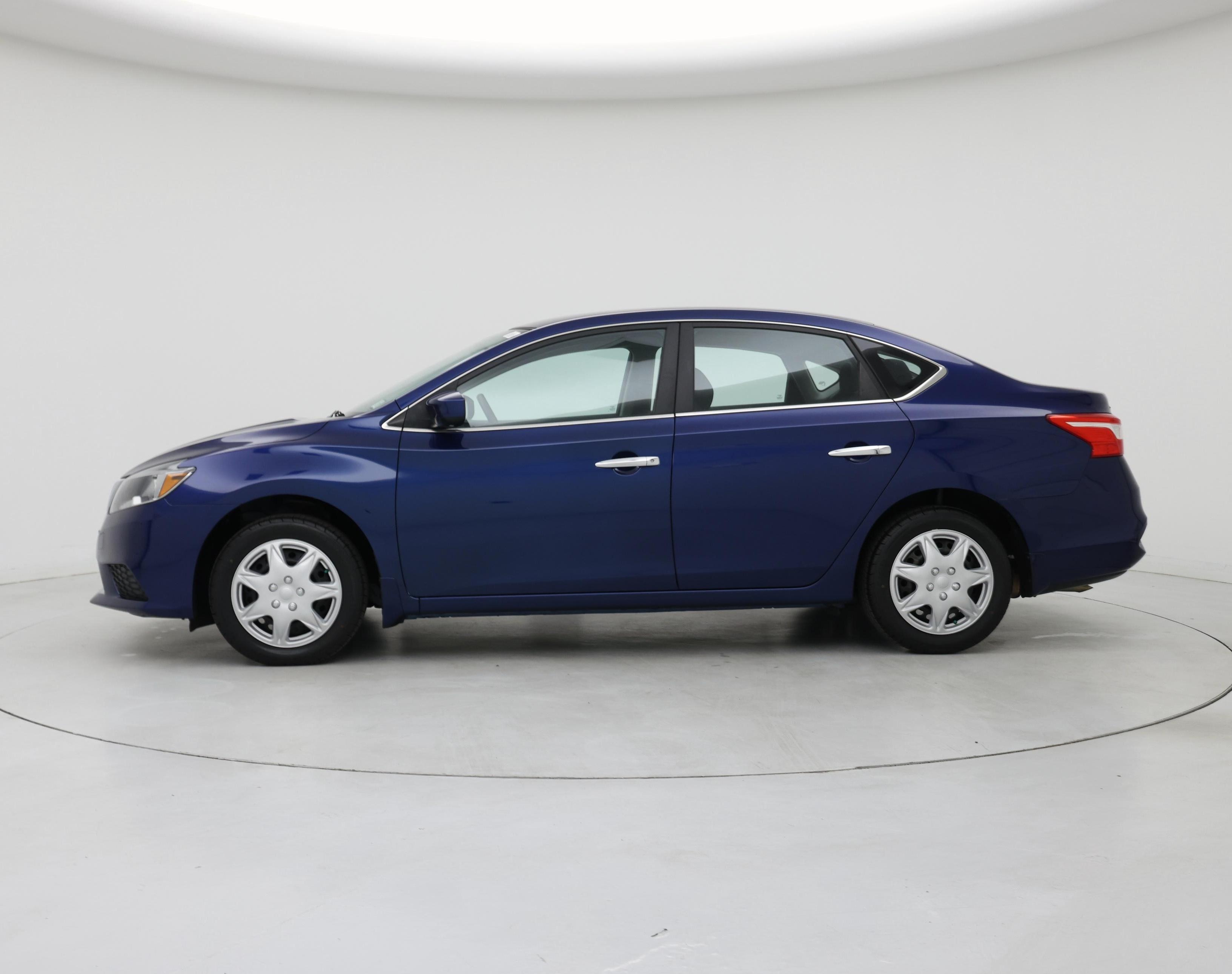 Thumbnail: 2016 Nissan Sentra - 3