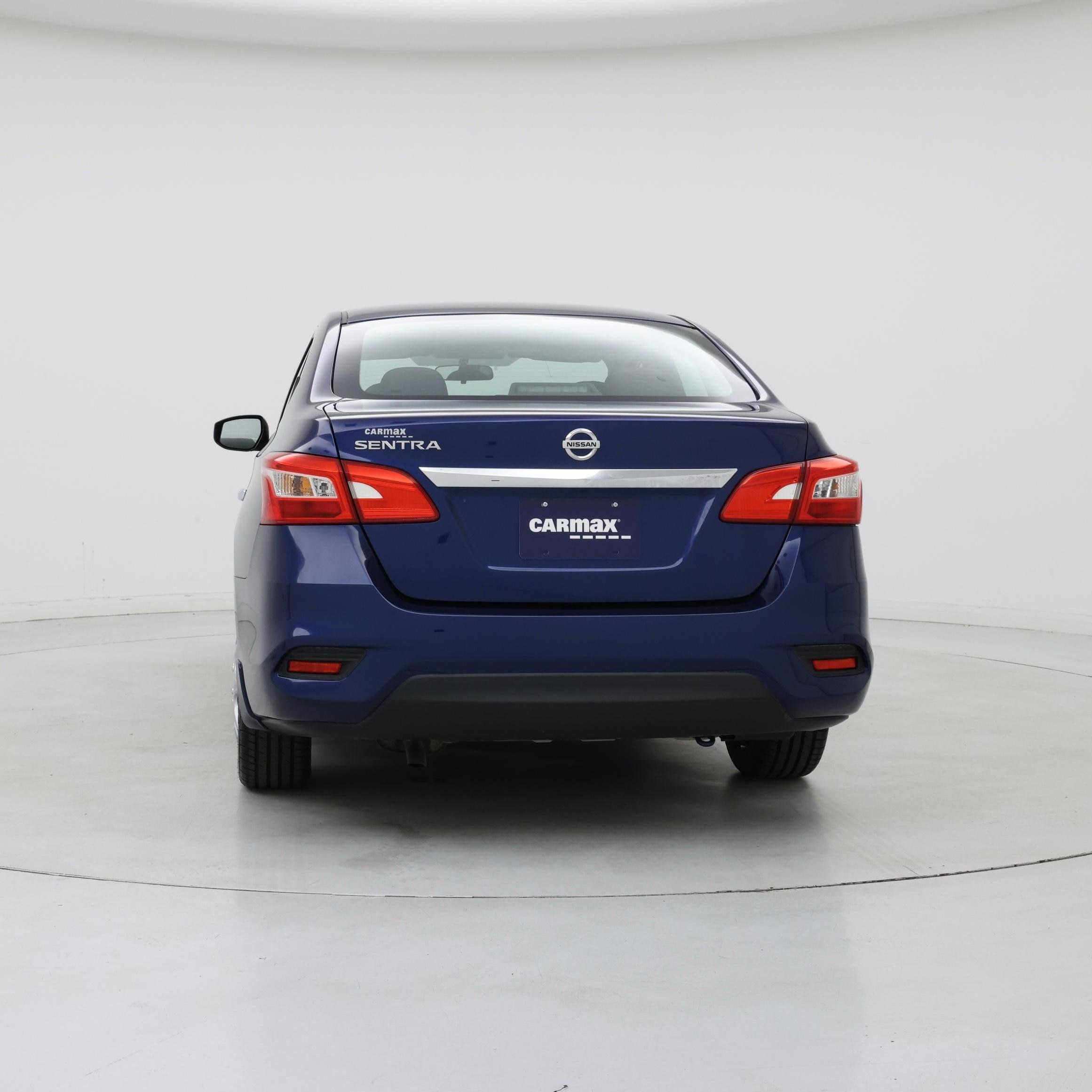 Thumbnail: 2016 Nissan Sentra - 6