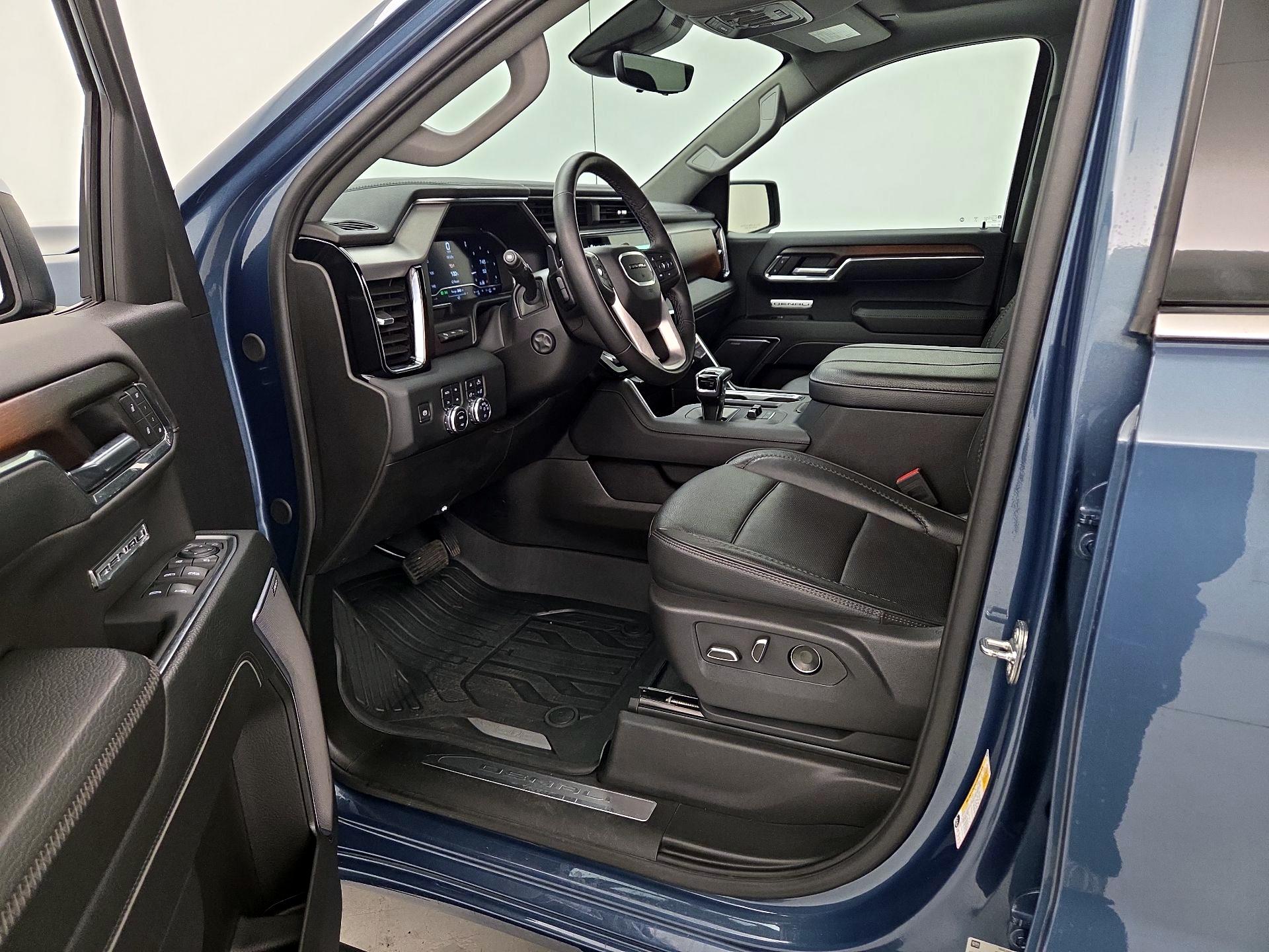 Thumbnail: 2024 GMC Sierra 1500 - 11