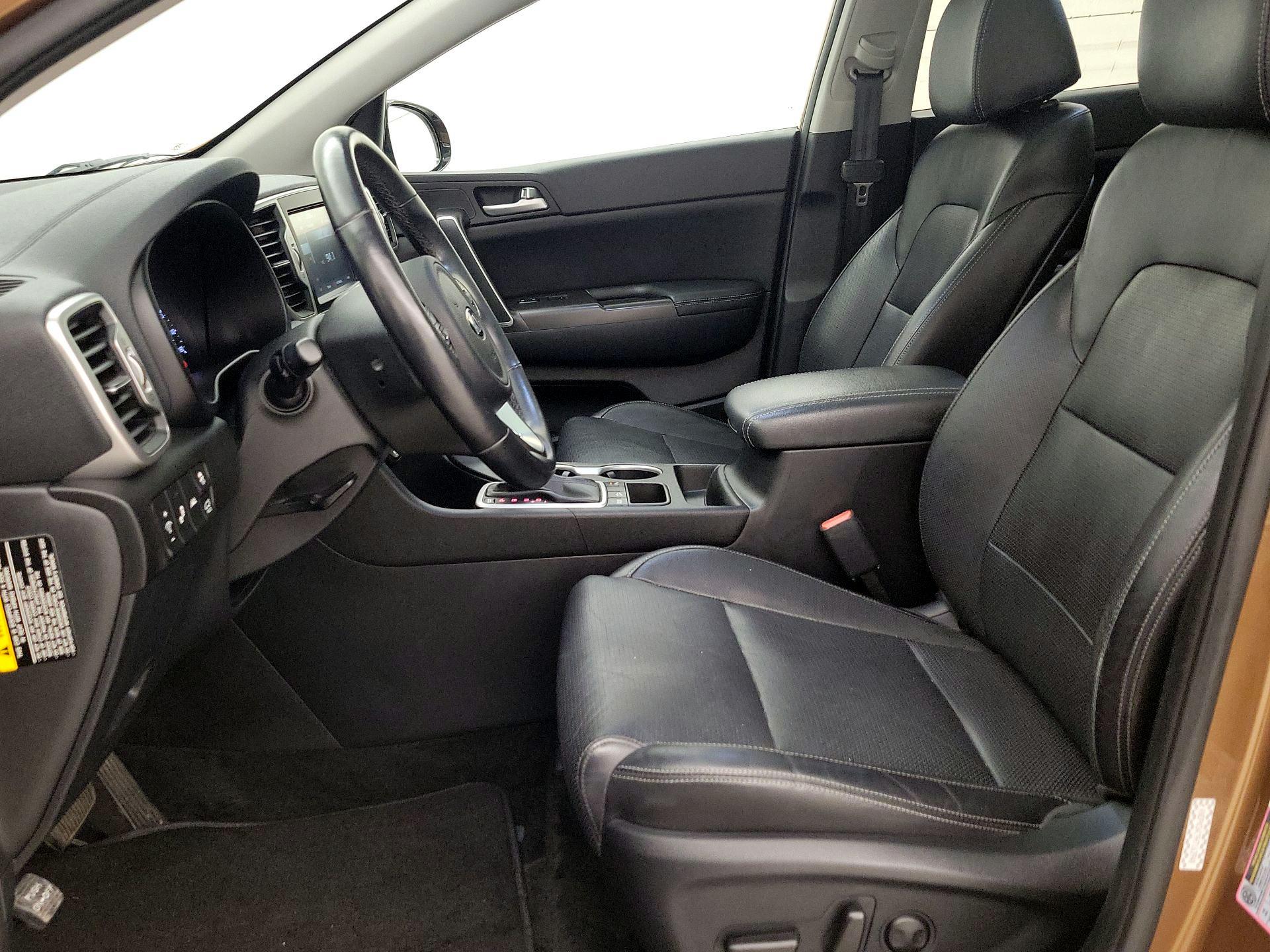 Thumbnail: 2017 Kia Sportage - 11