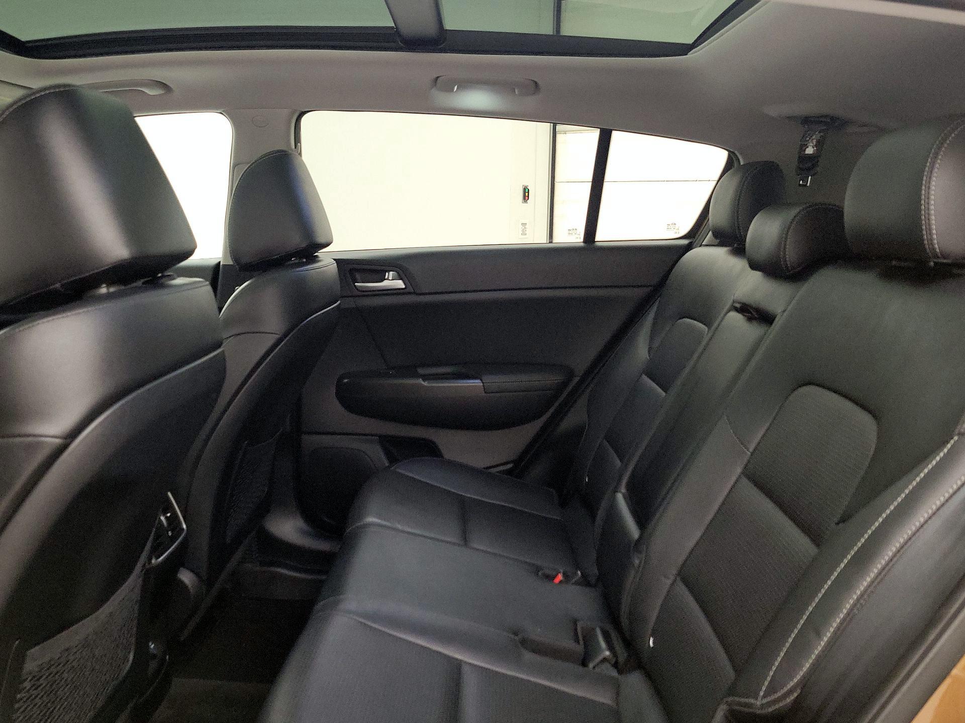 Thumbnail: 2017 Kia Sportage - 20