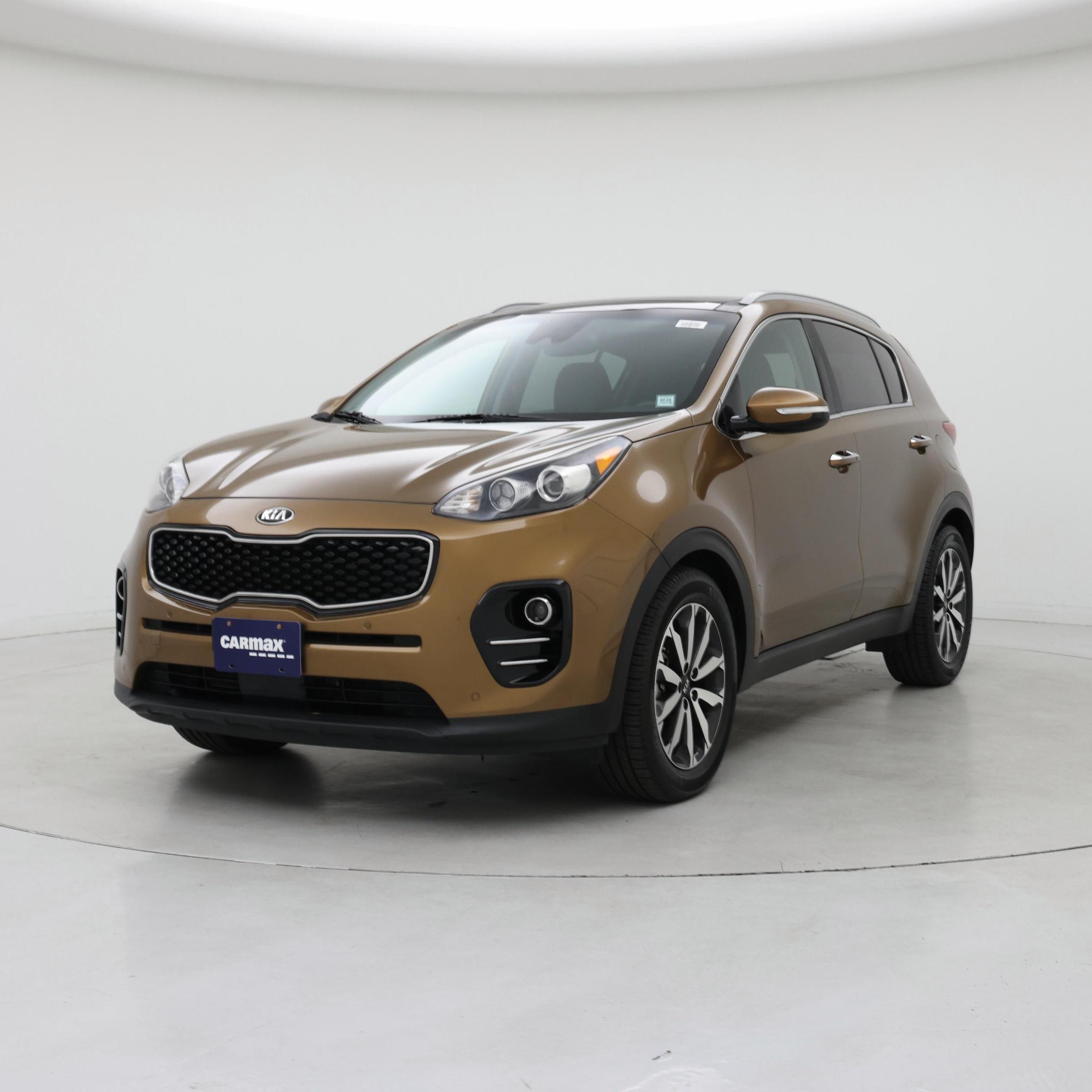 Thumbnail: 2017 Kia Sportage - 4